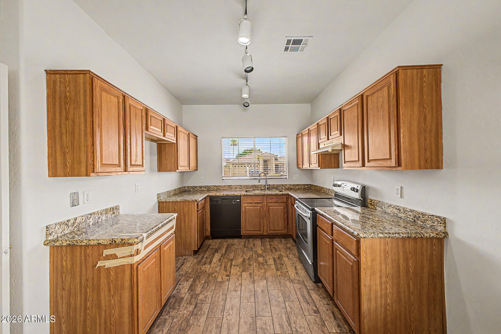 741 E CANTEBRIA Drive