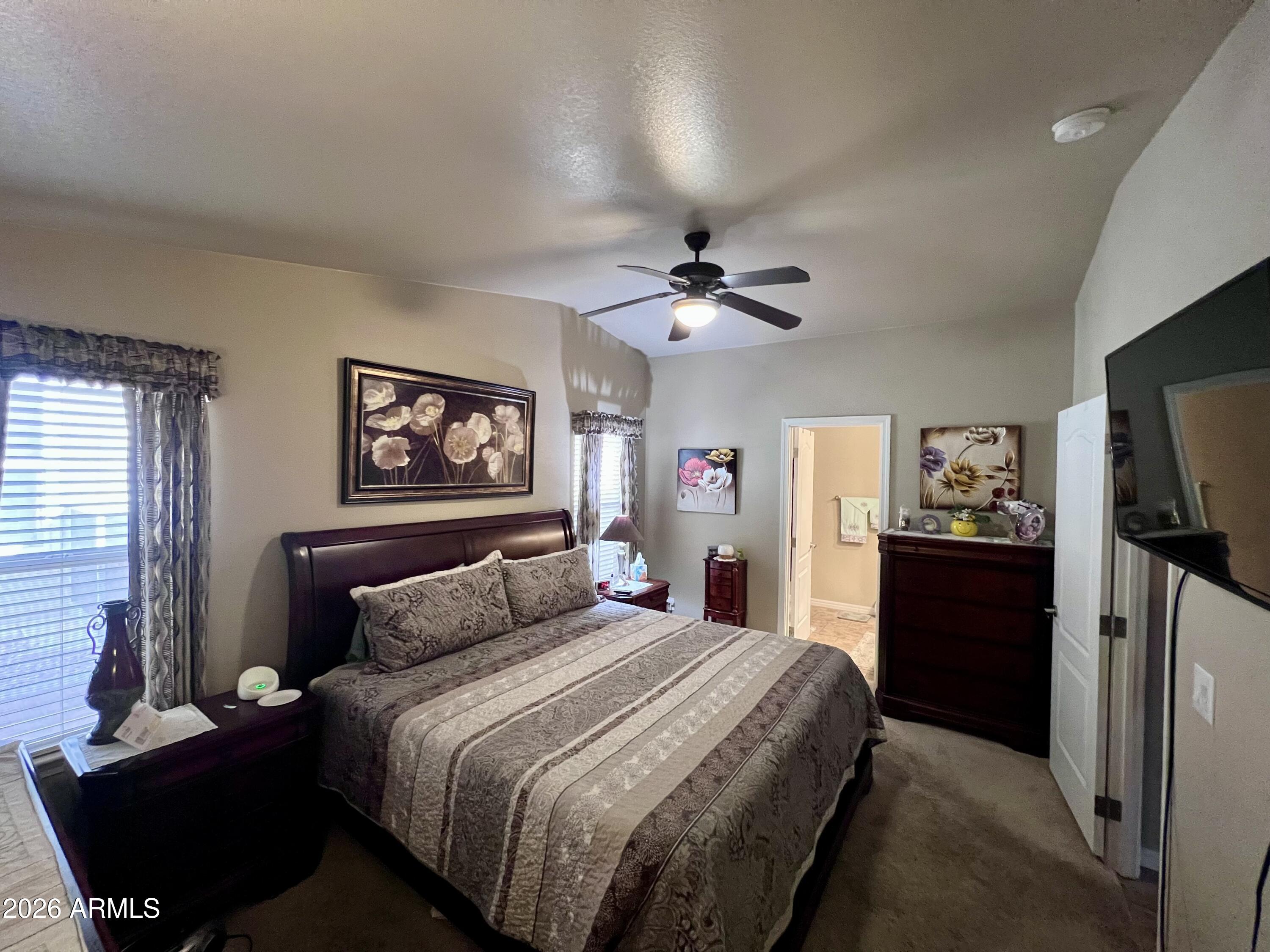 650 N Hawes Road 4004