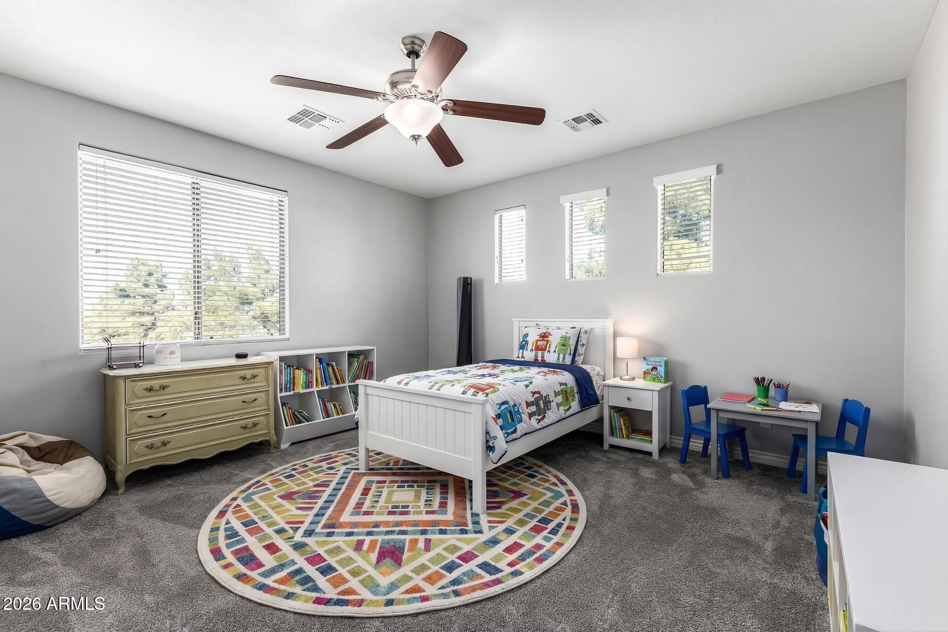 20394 E CALLE DE FLORES