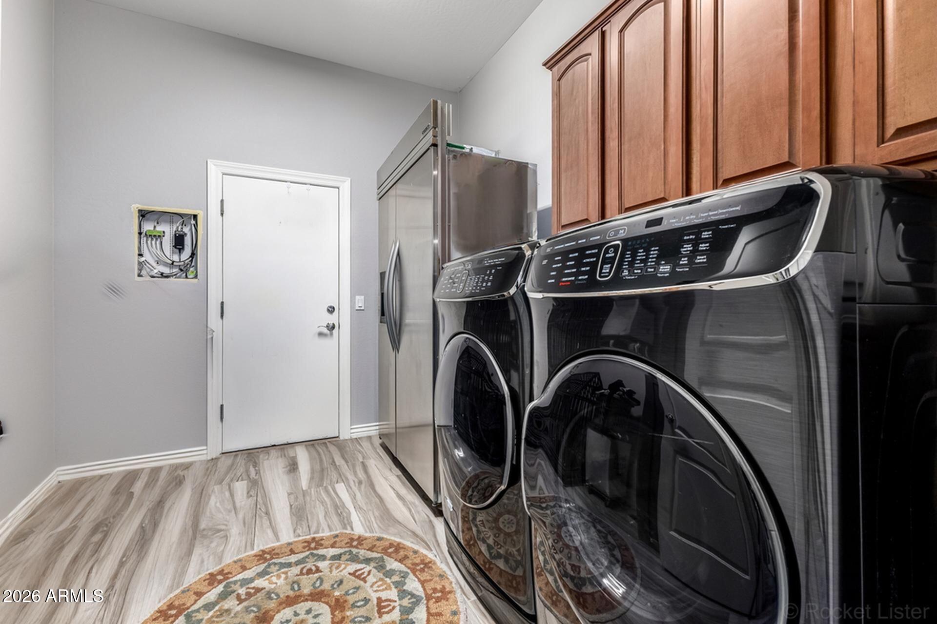 20394 E CALLE DE FLORES