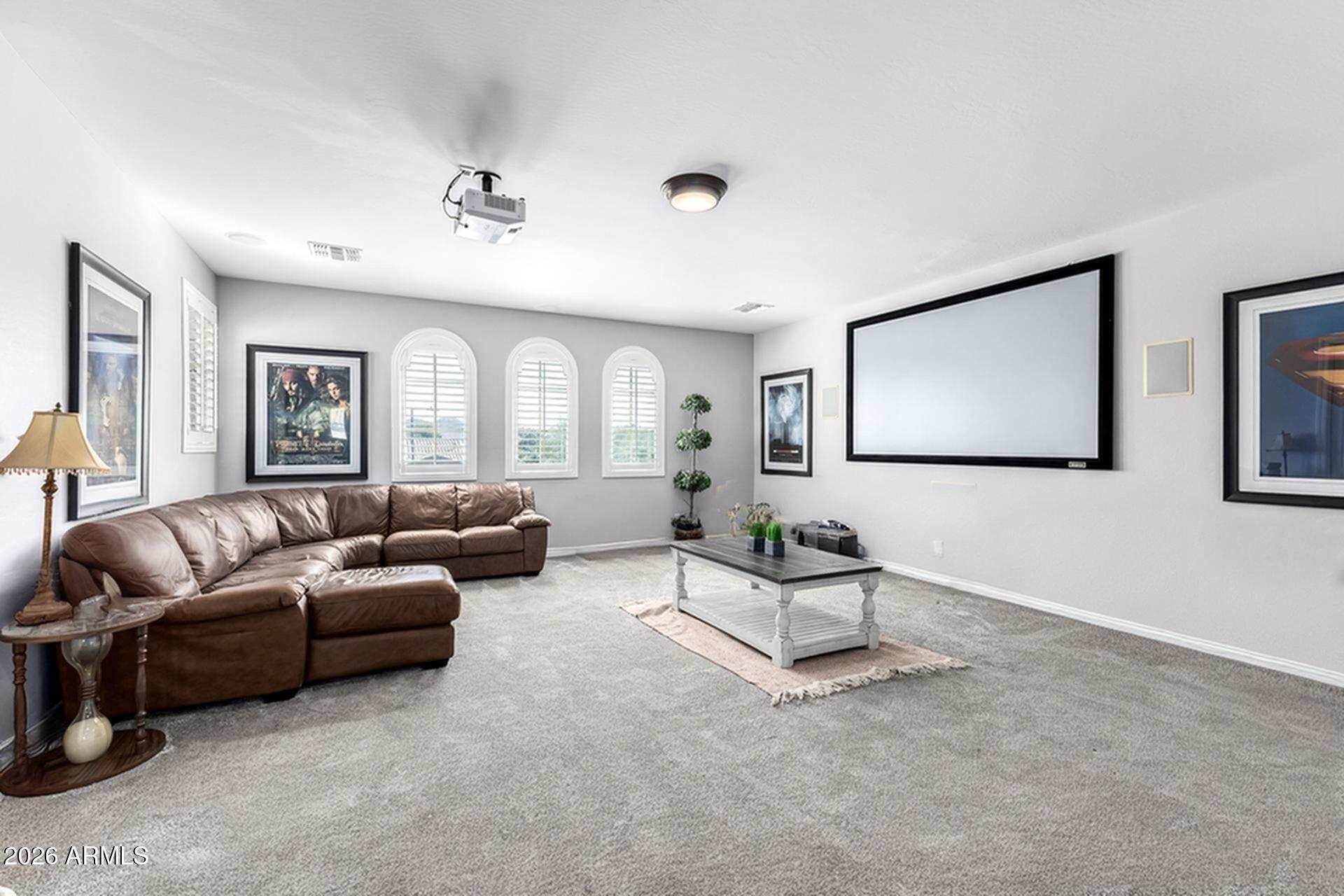 20394 E CALLE DE FLORES