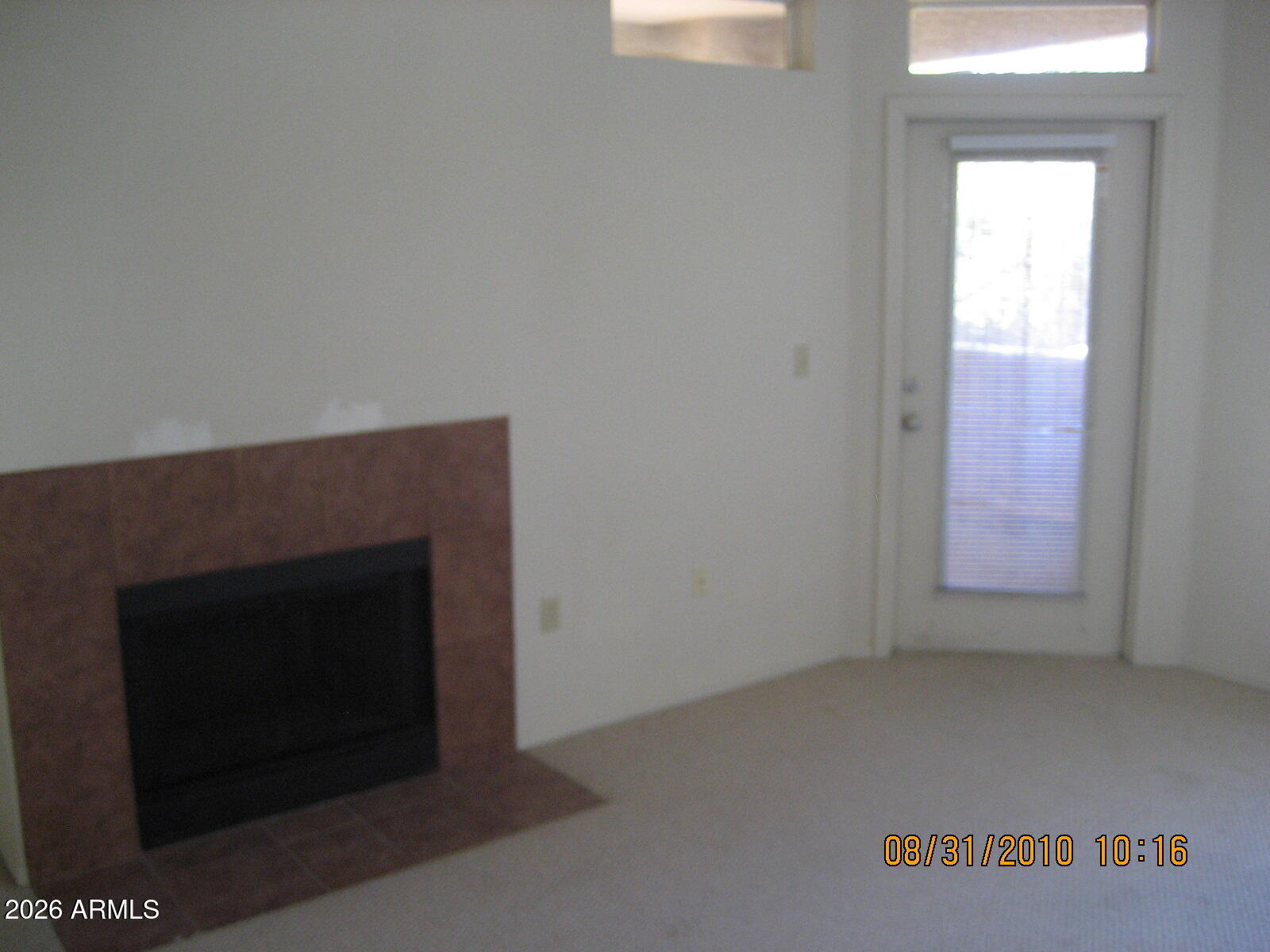 3830 E LAKEWOOD Parkway 2085