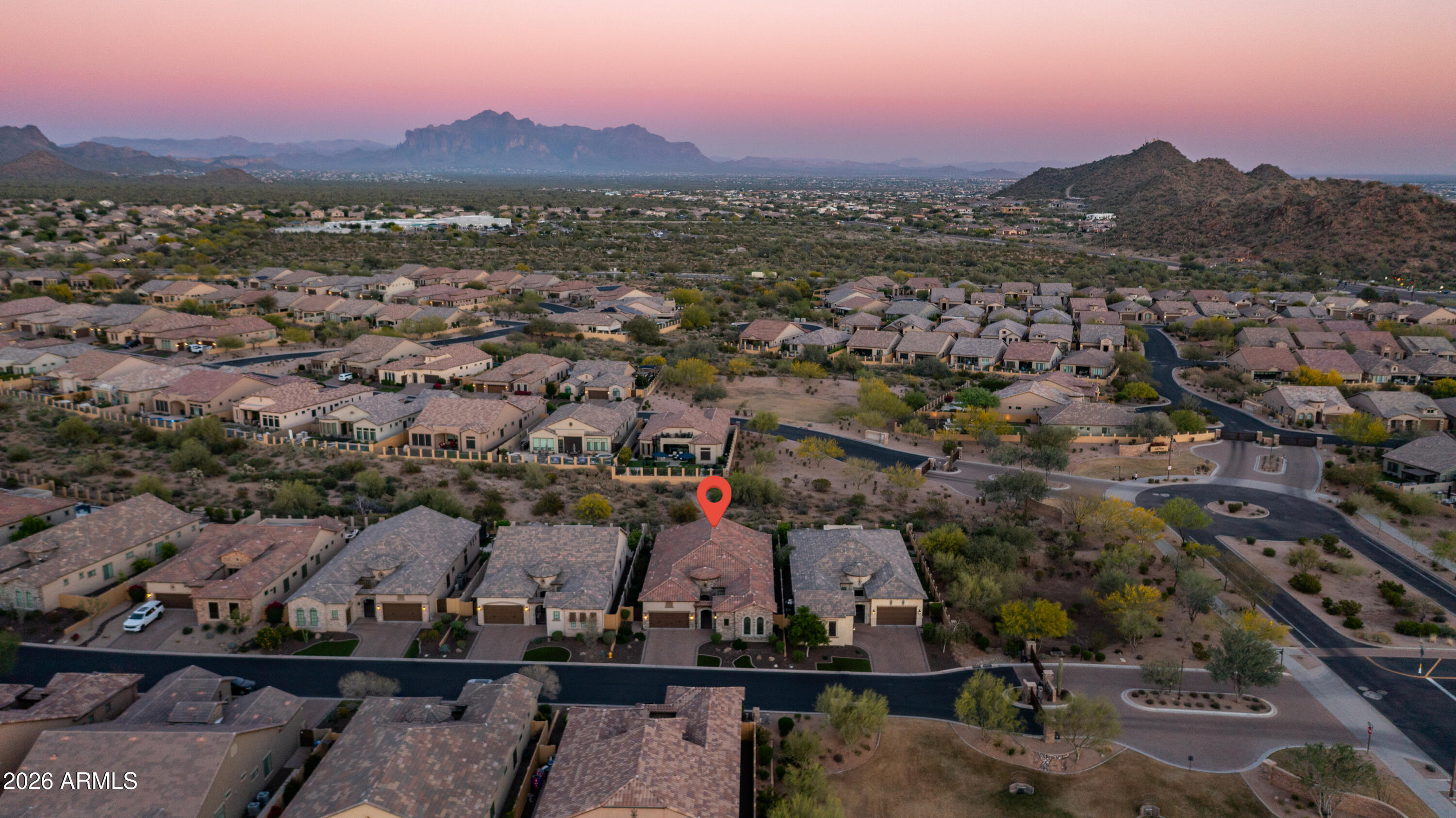2219 N ESTATES Circle