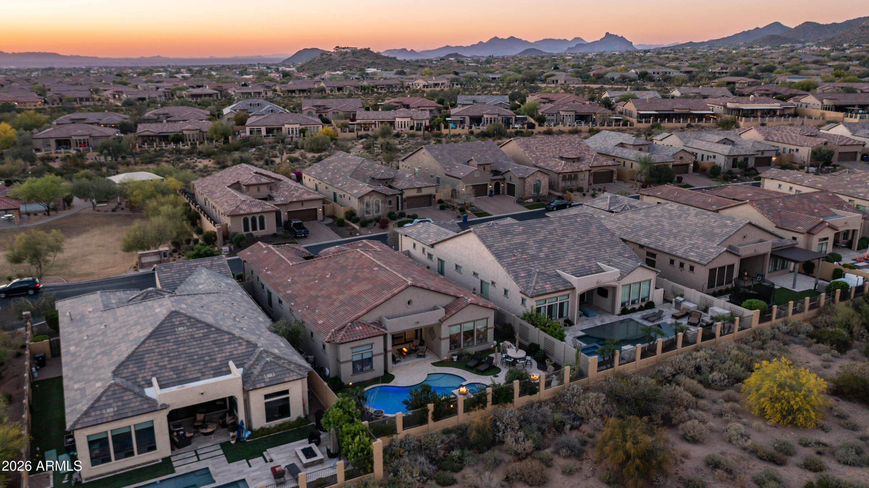 2219 N ESTATES Circle