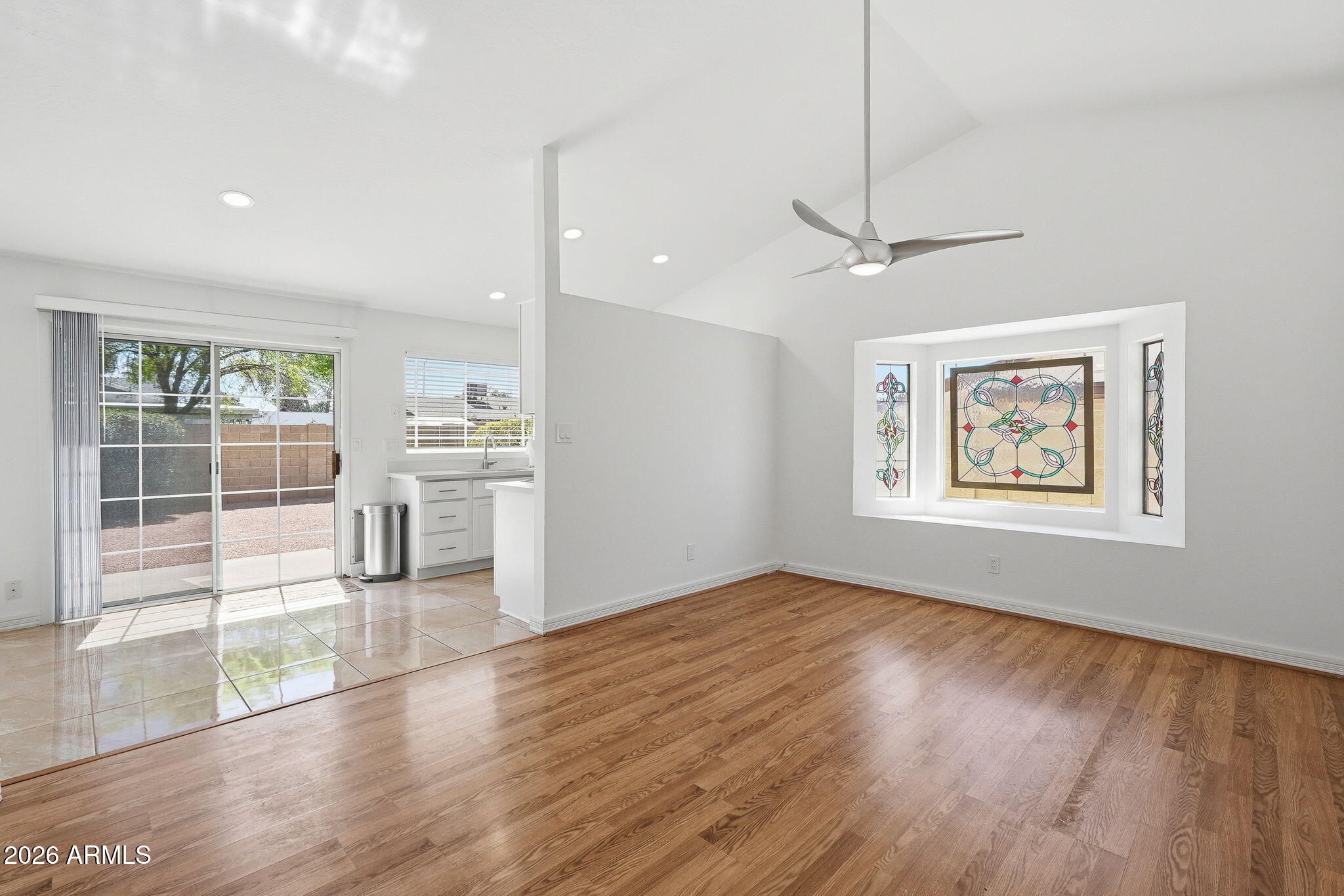 2925 E IMPALA Avenue