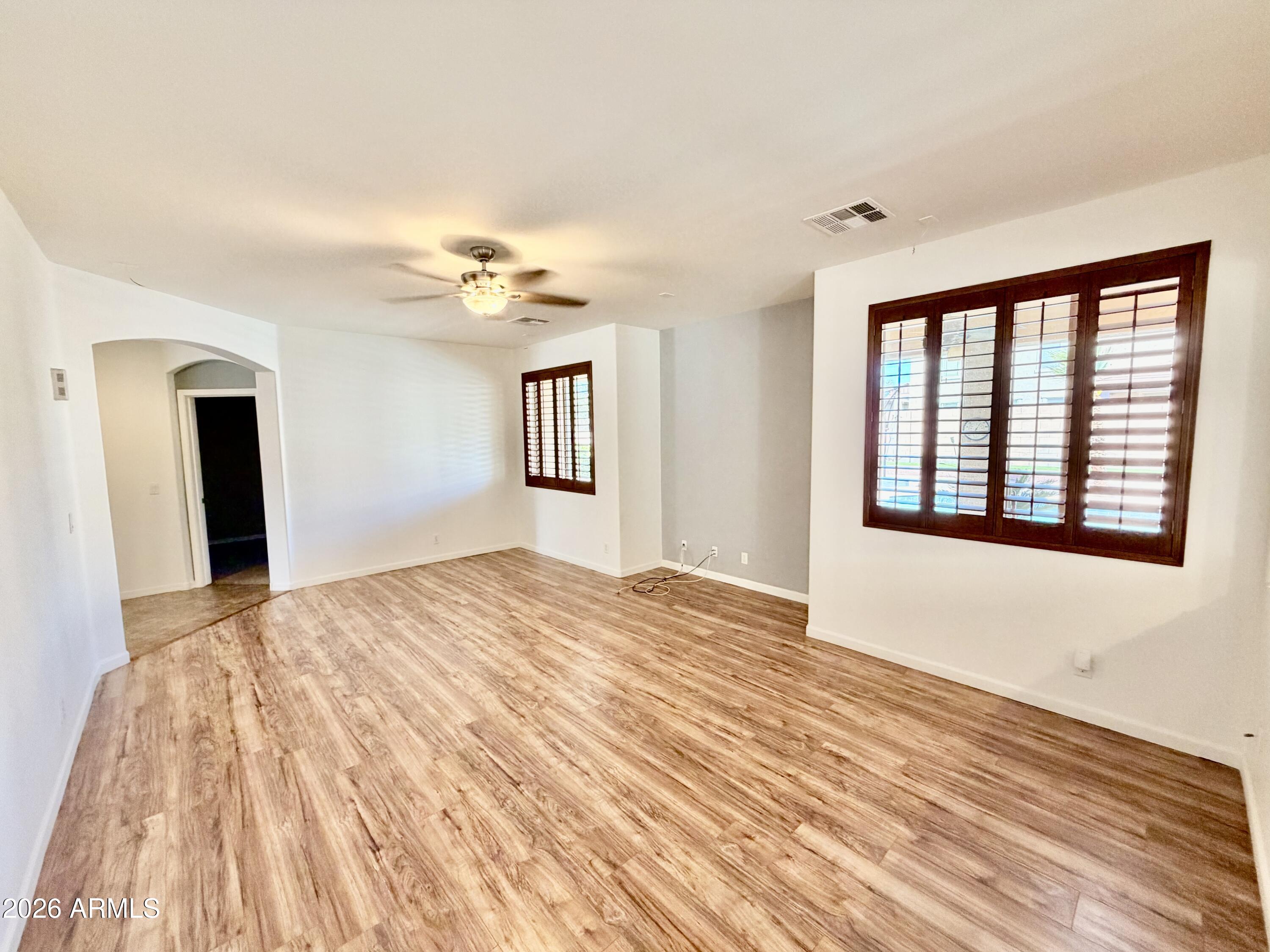 298 W SEASIDE Drive