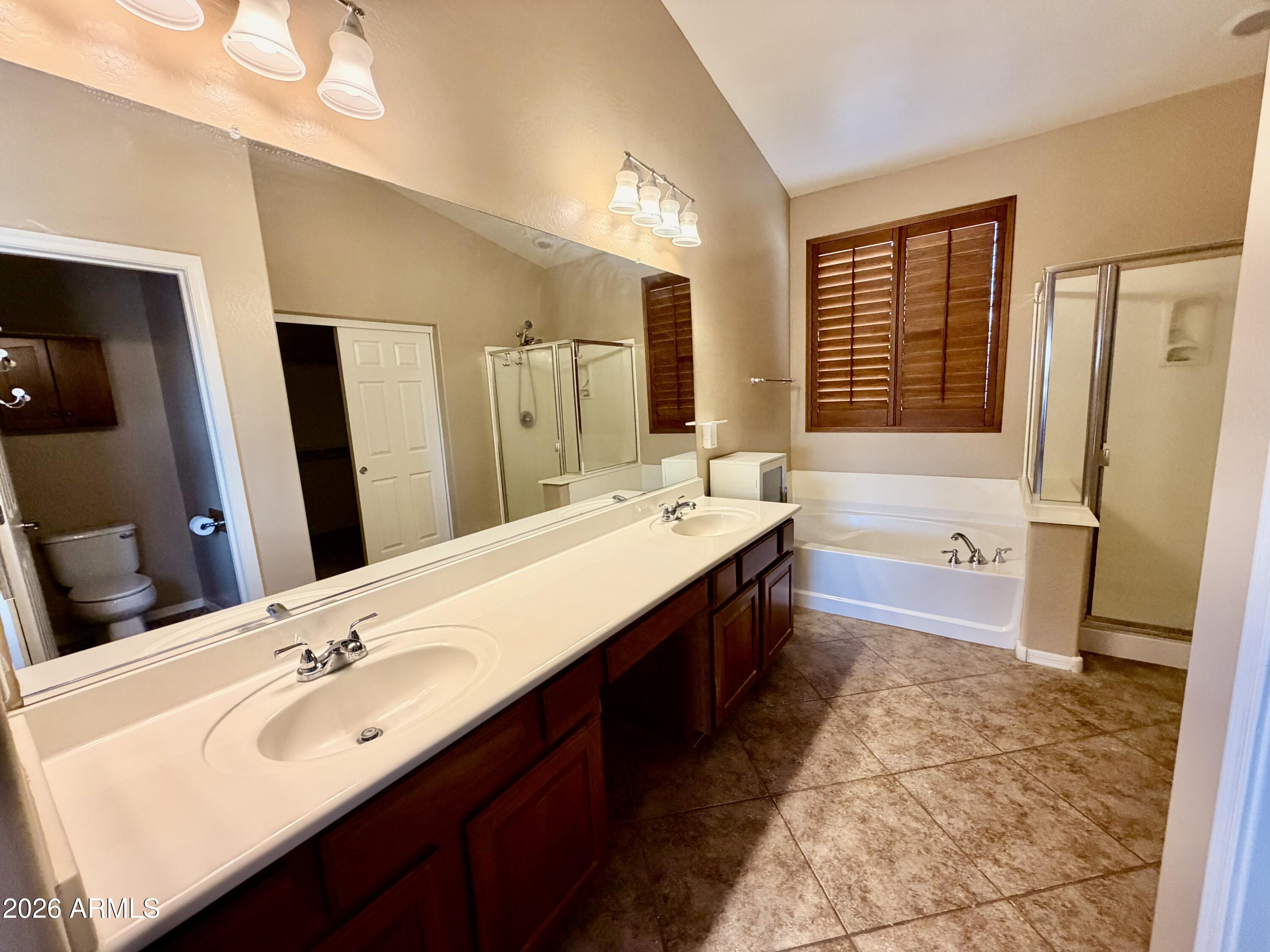 298 W SEASIDE Drive