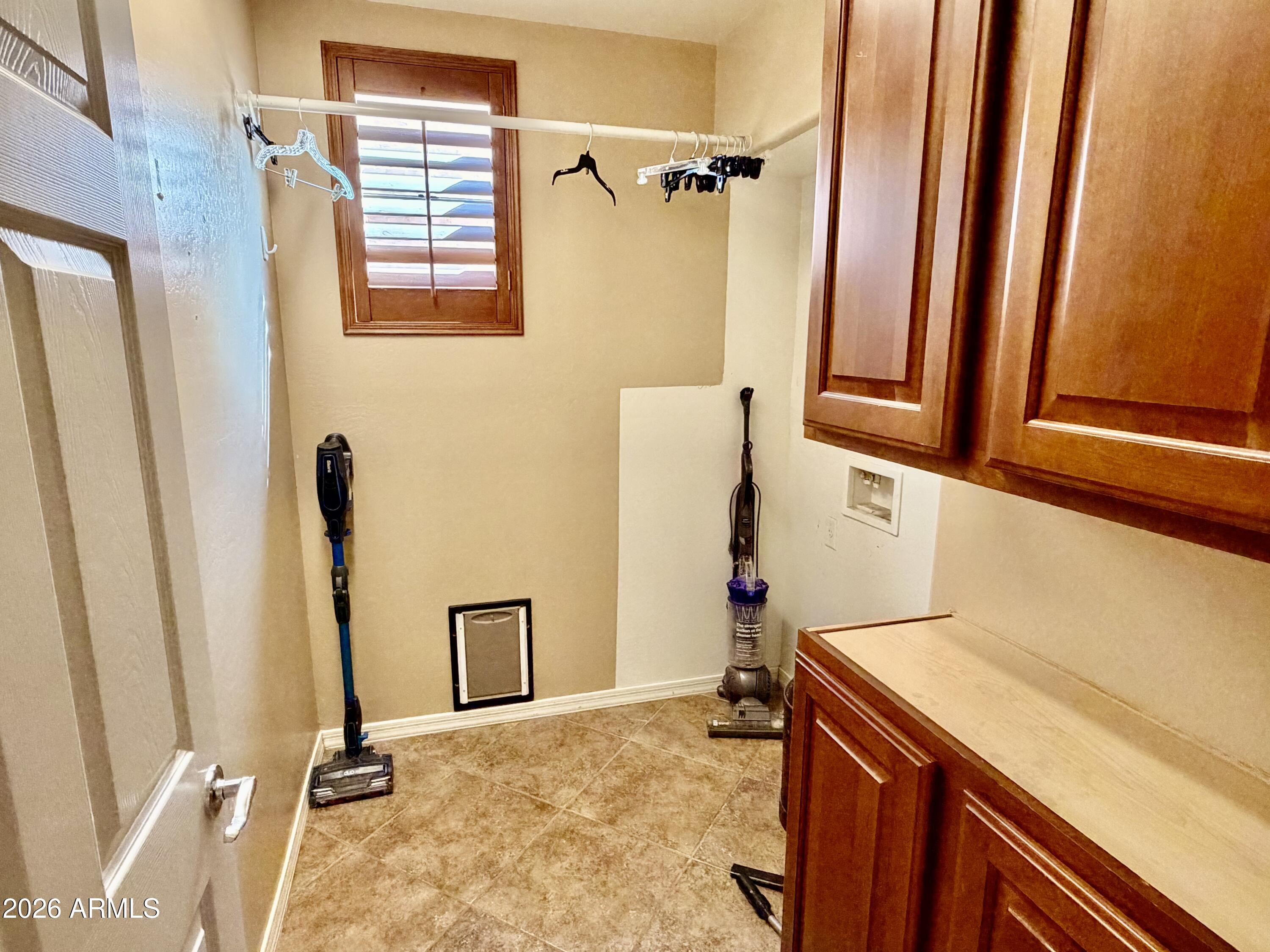 298 W SEASIDE Drive