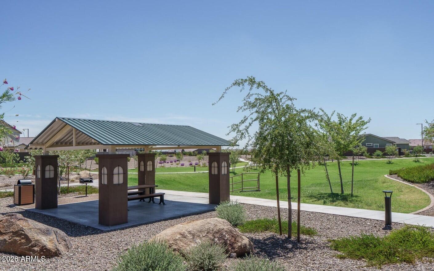 19924 W RANCHO Drive