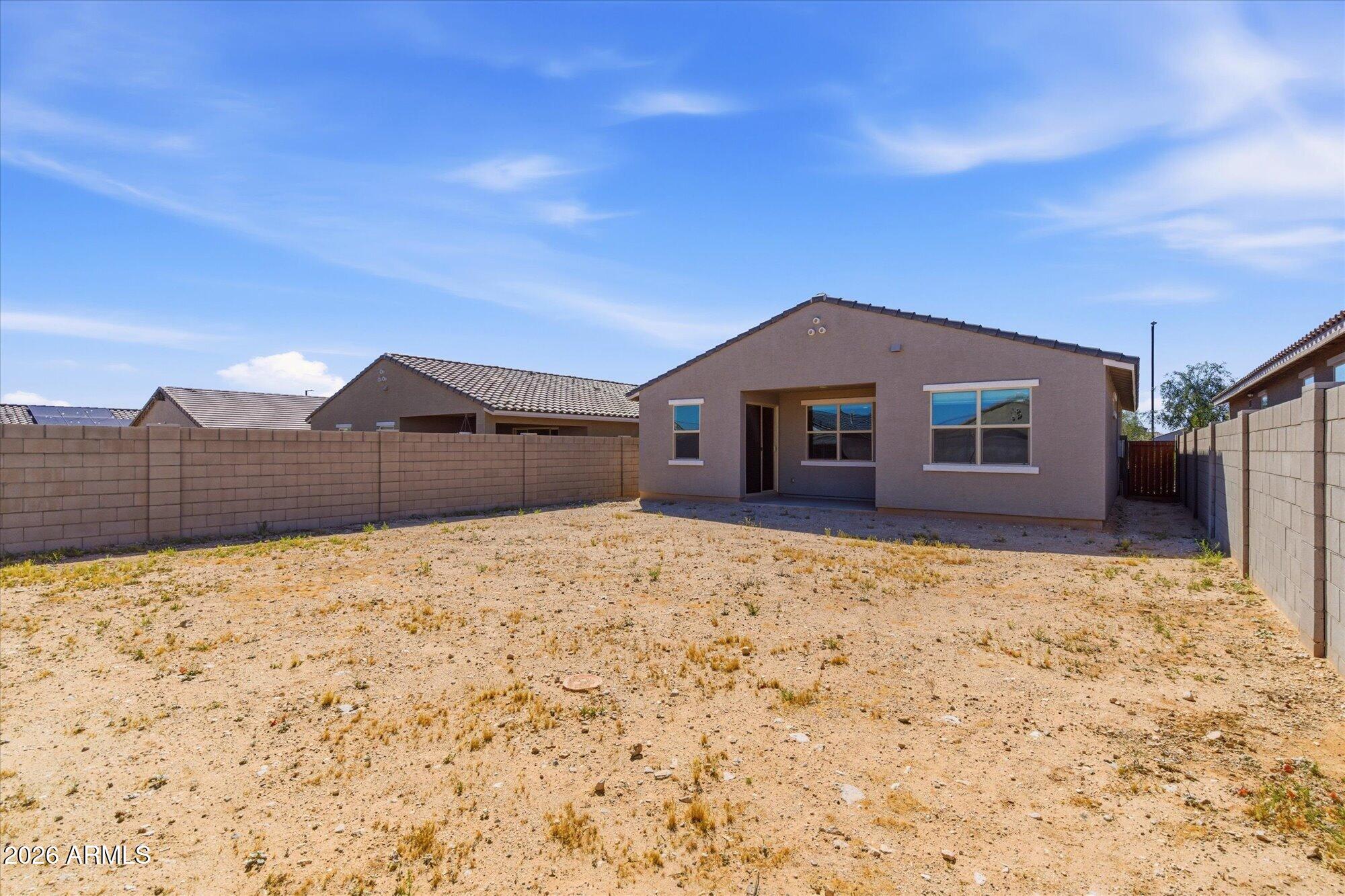 19924 W RANCHO Drive