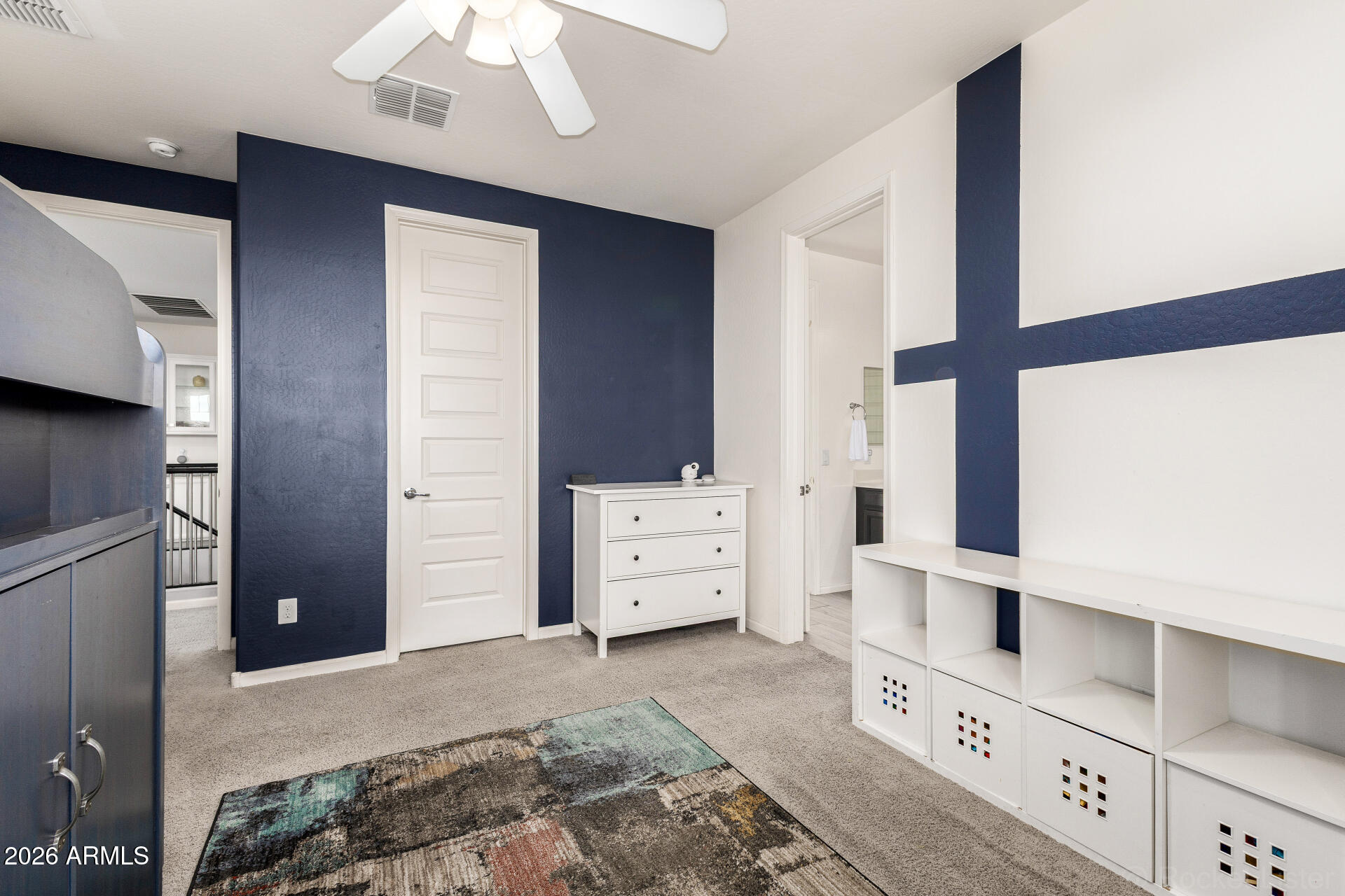 10529 E DURANT Drive