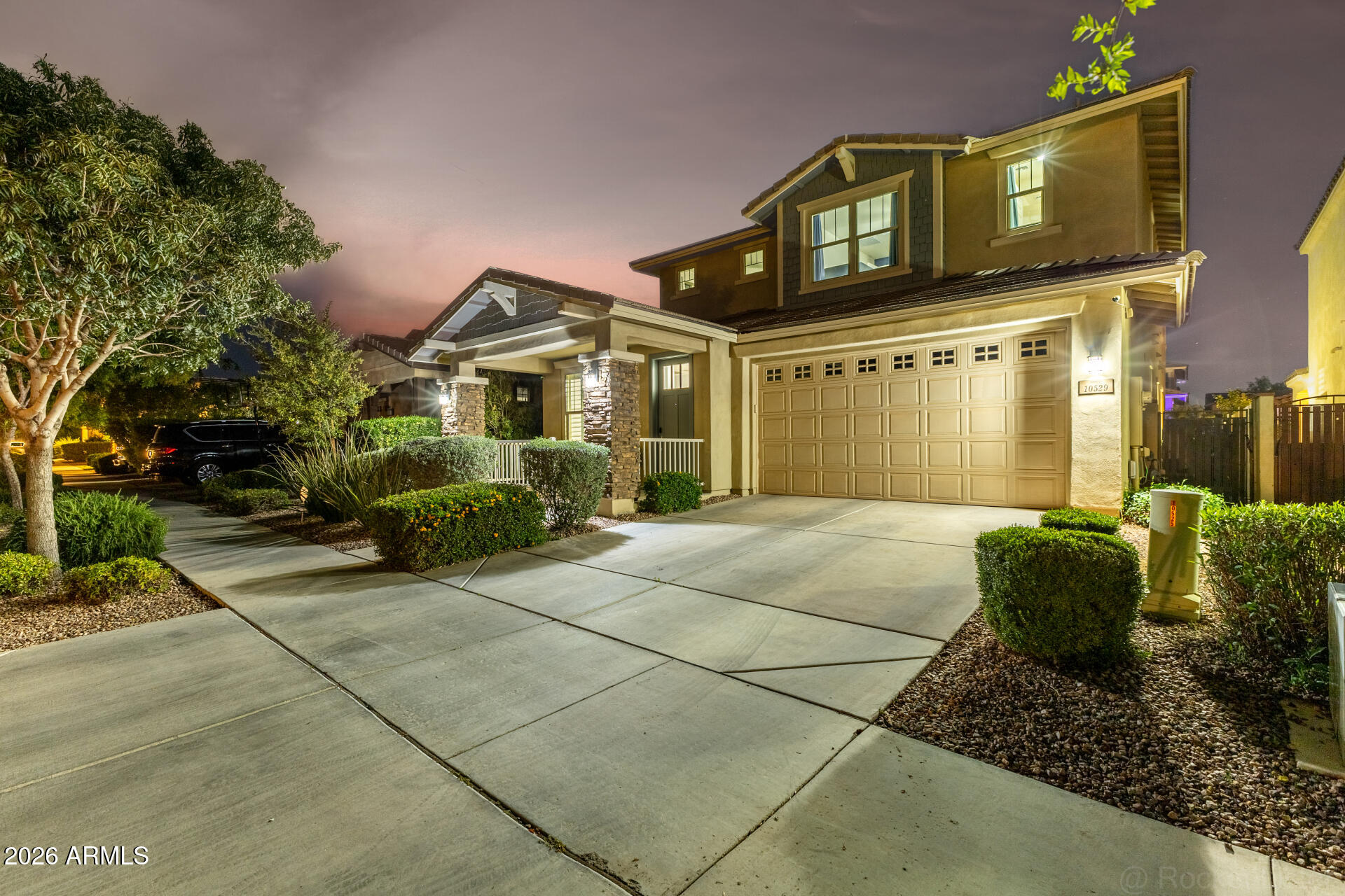 10529 E DURANT Drive