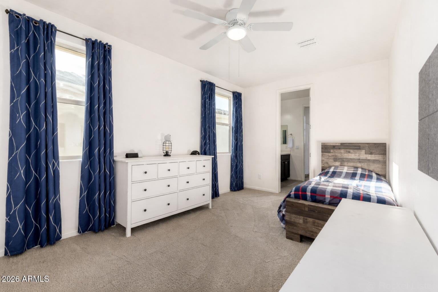 10529 E DURANT Drive