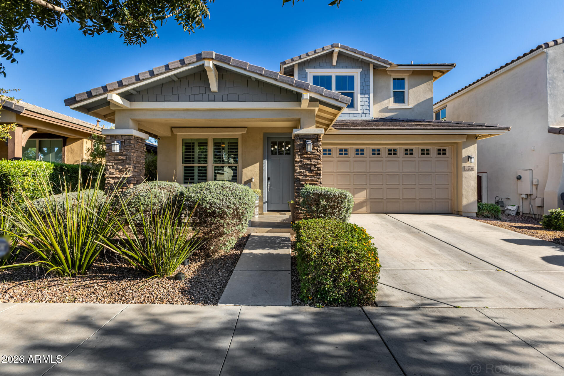 10529 E DURANT Drive