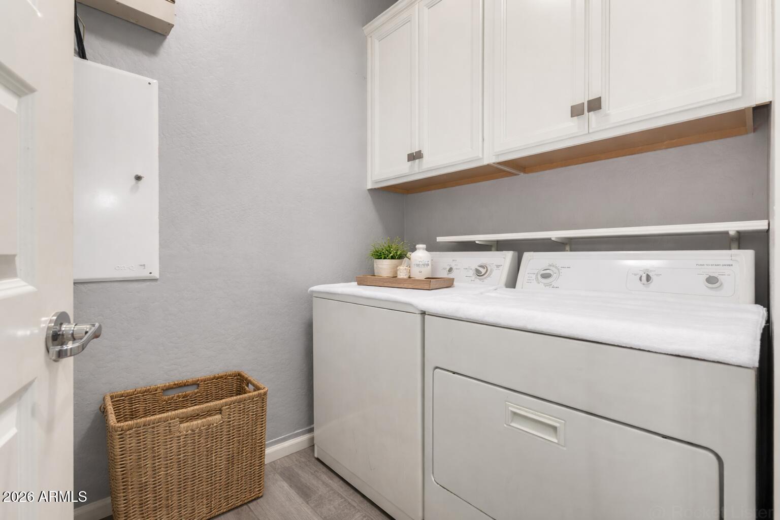 10529 E DURANT Drive