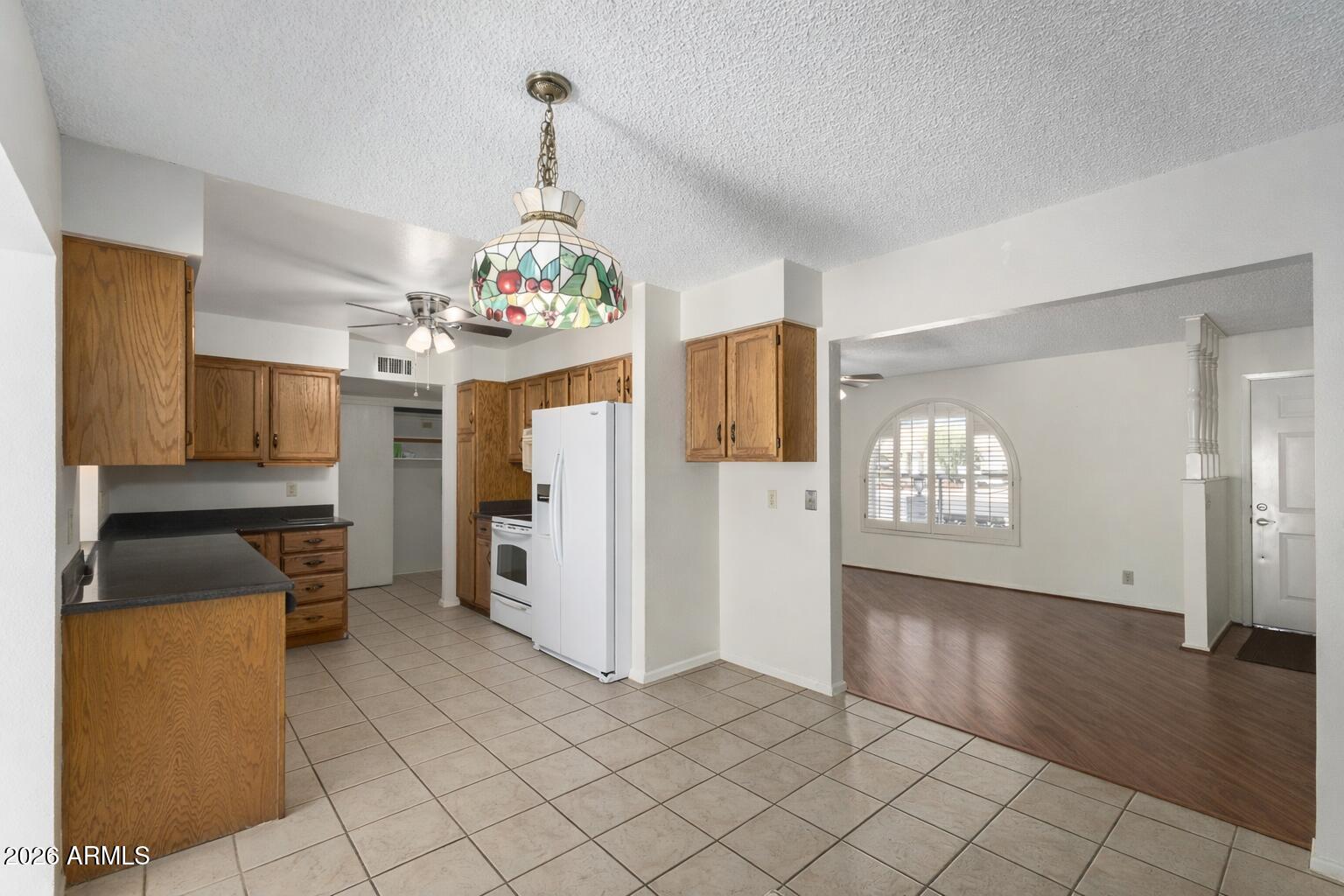 8159 E KILAREA Avenue