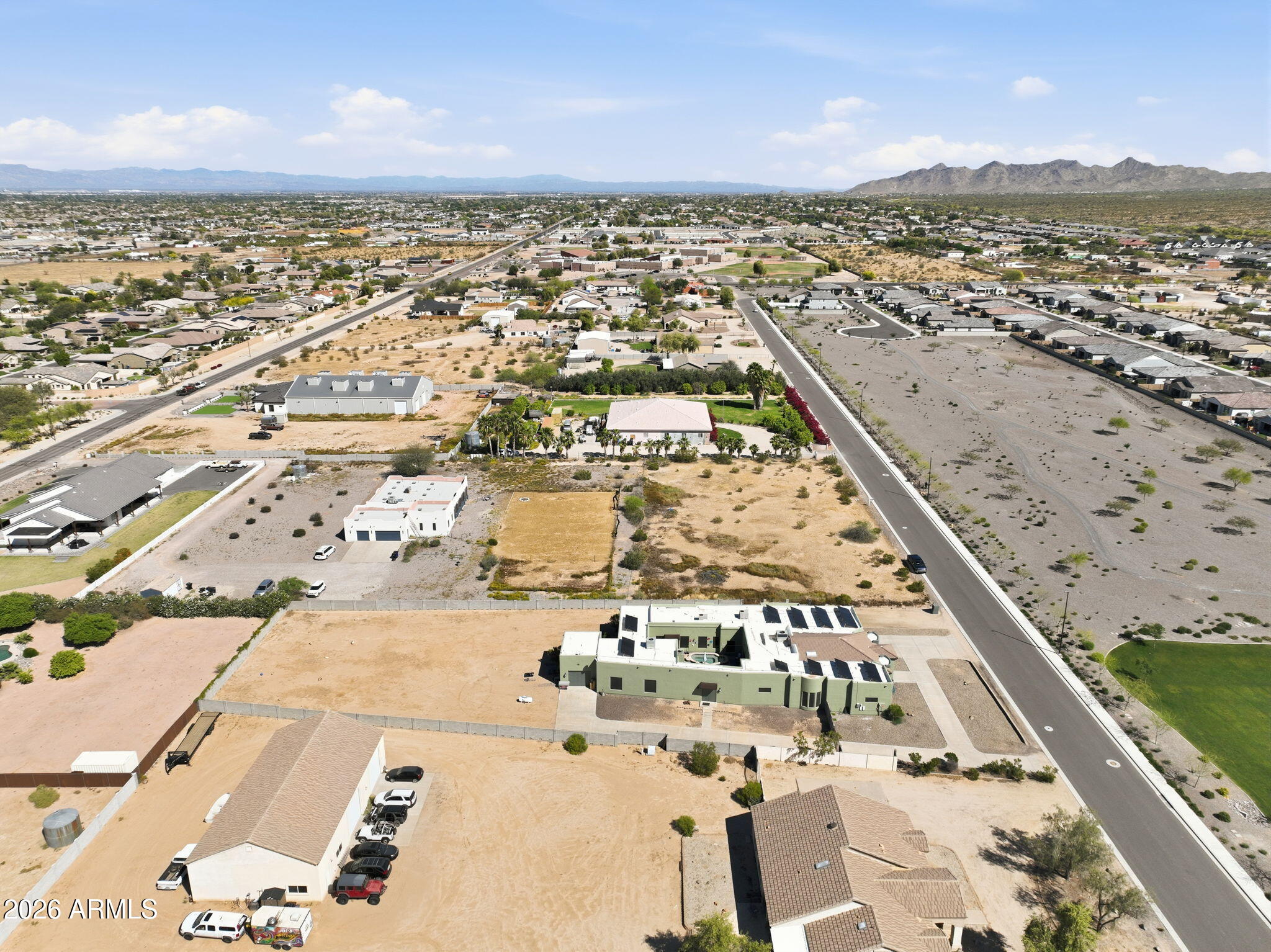 2948 E WATFORD Court