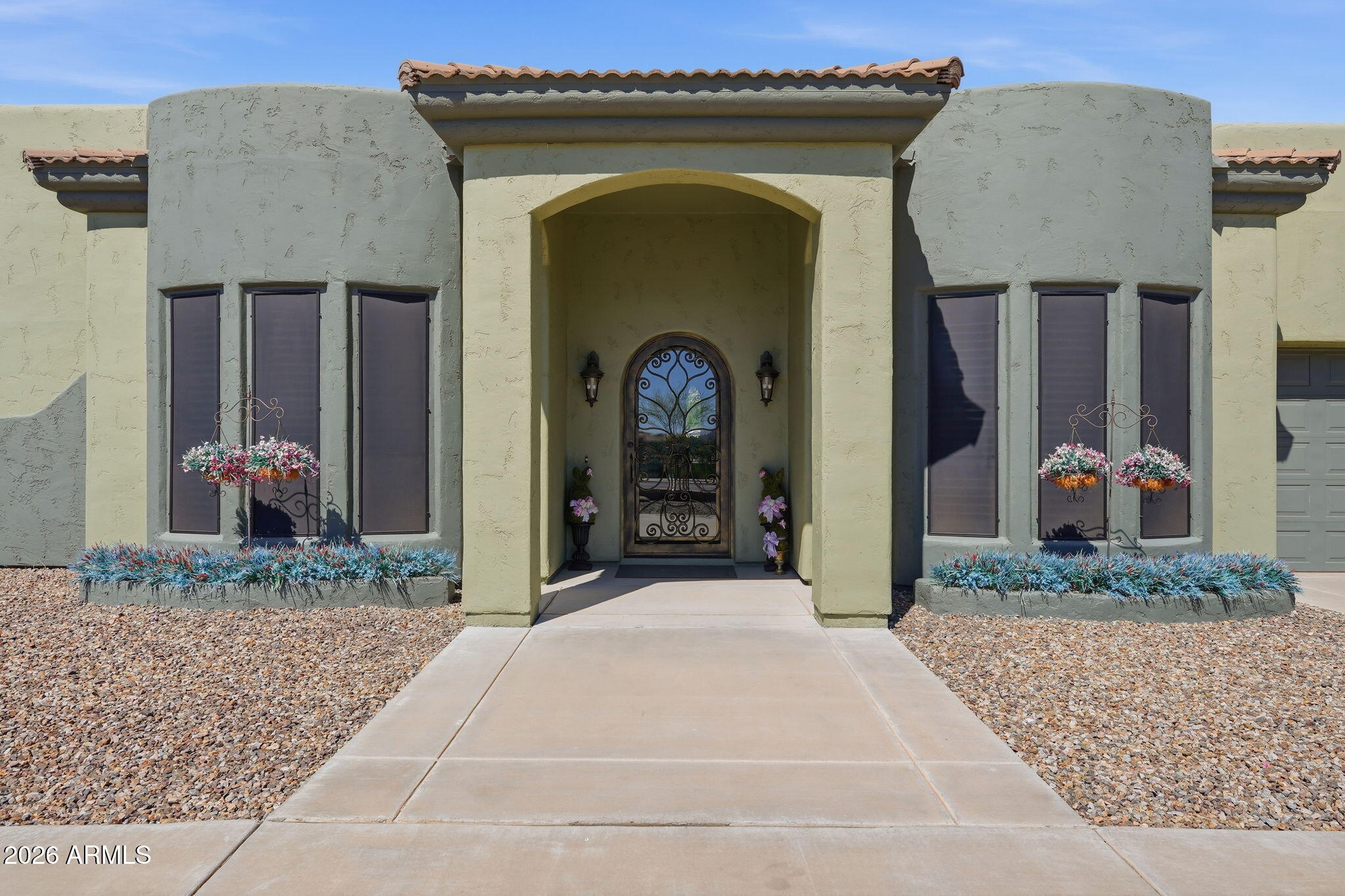 2948 E WATFORD Court