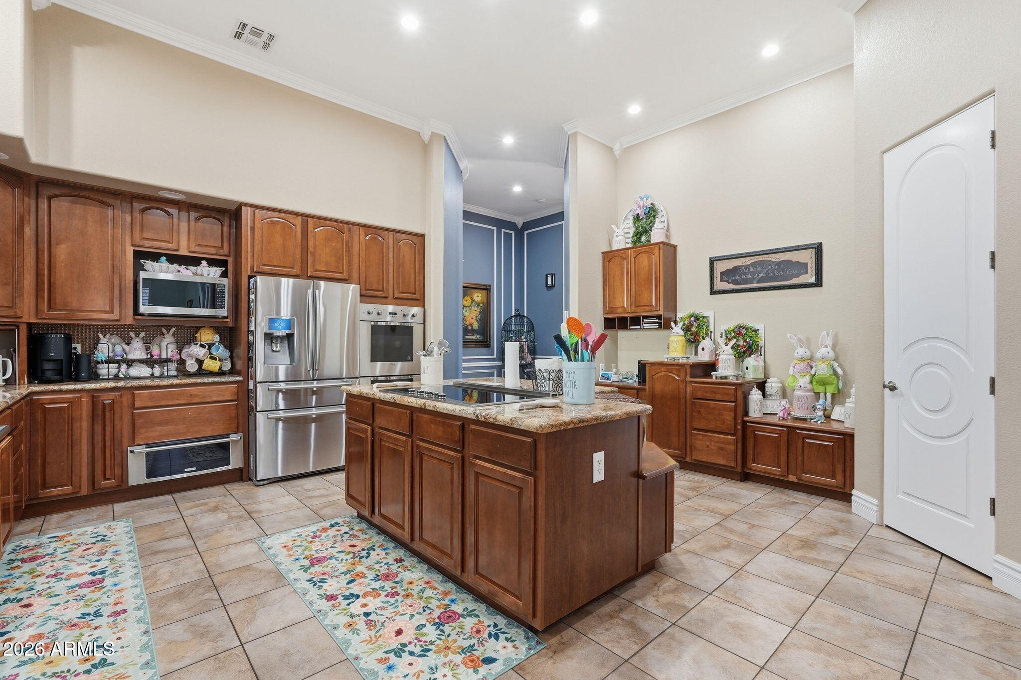 2948 E WATFORD Court