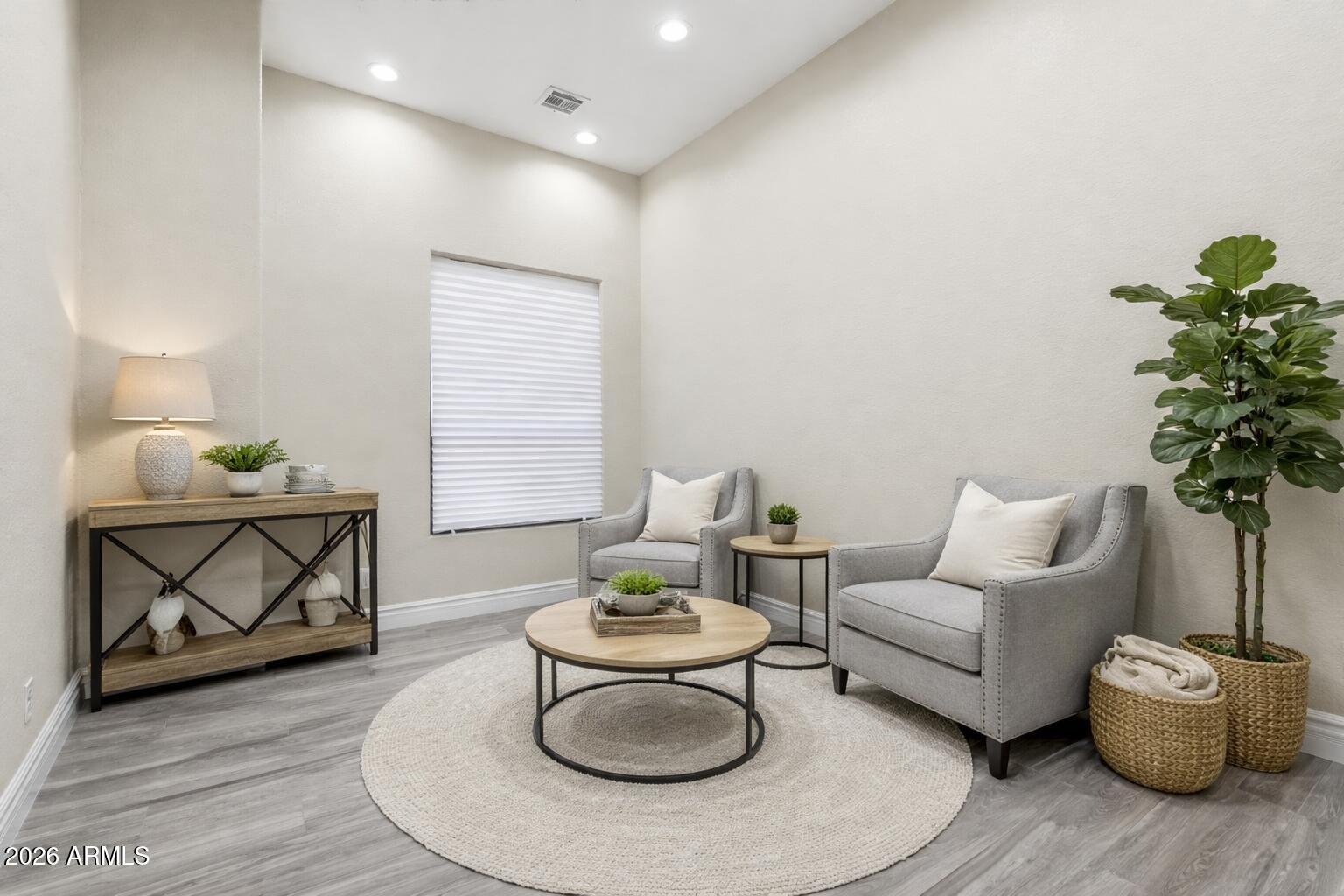 2948 E WATFORD Court