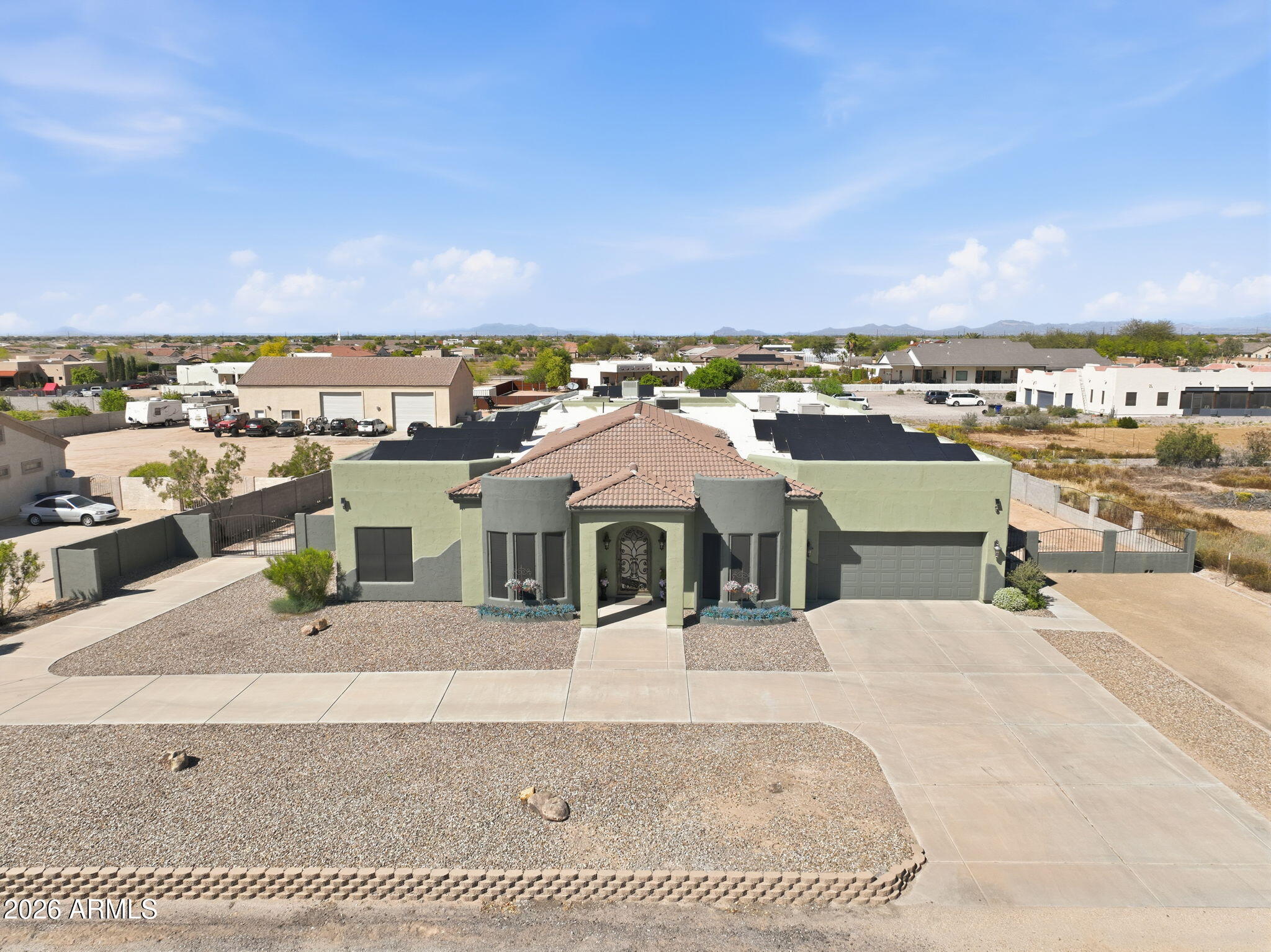 2948 E WATFORD Court