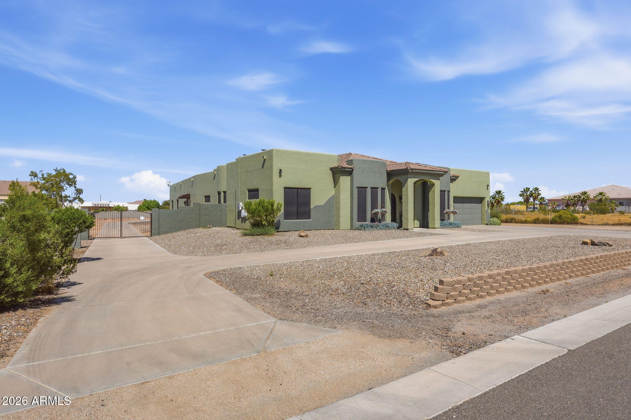 2948 E WATFORD Court