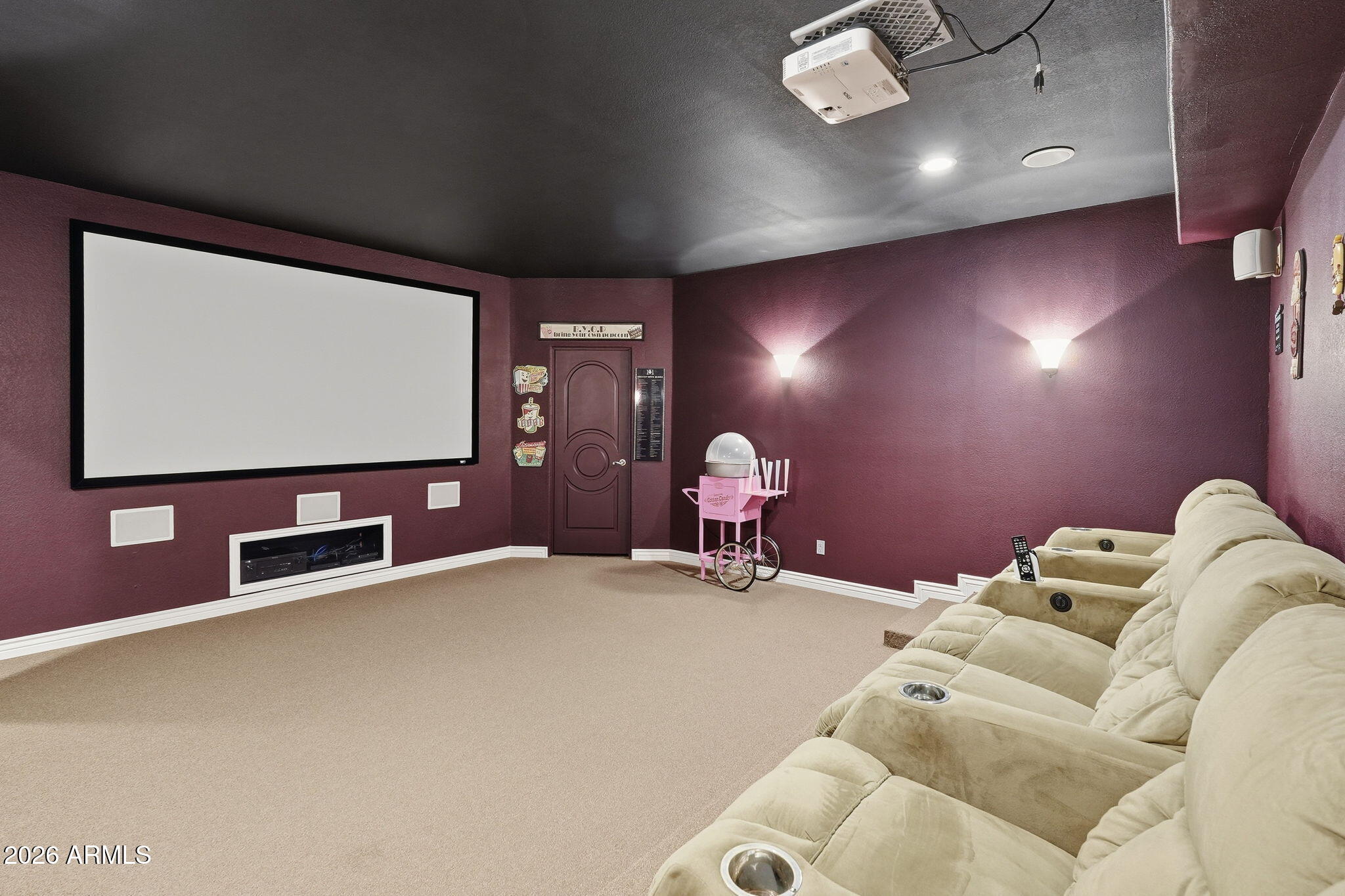 2948 E WATFORD Court