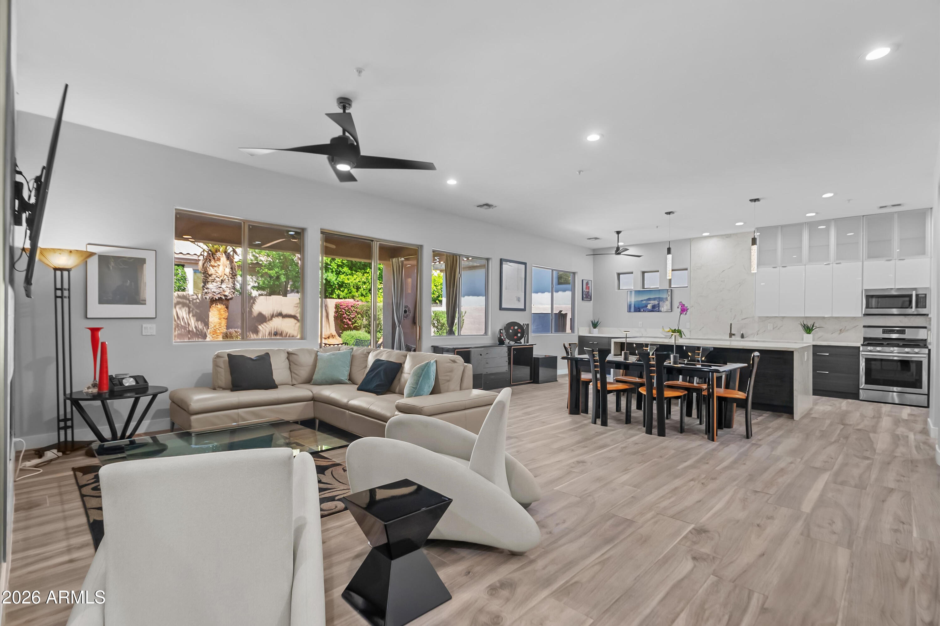 7246 E LUPINE Avenue