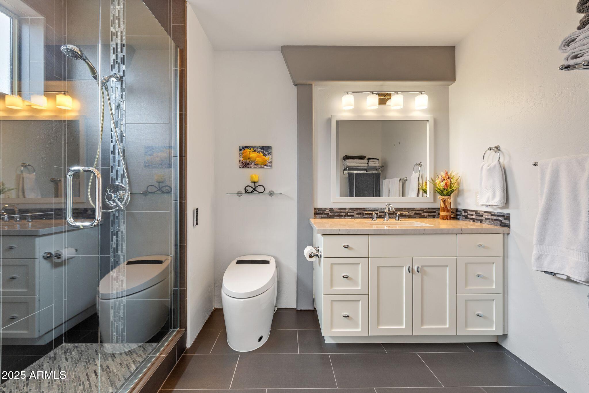 190 ROLLING HILLS Road