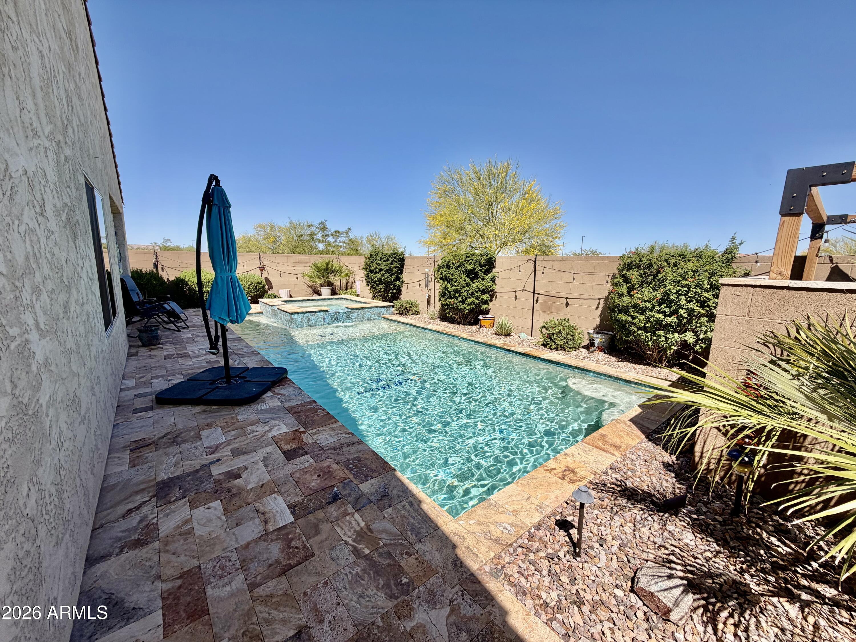 6732 W SONOMA Way