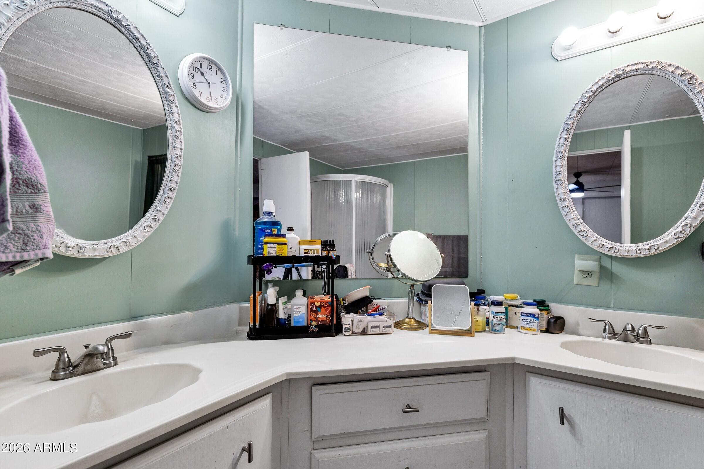 120 N VAL VISTA Drive 236