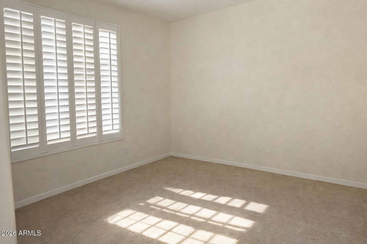 2056 E STEPHENS Place