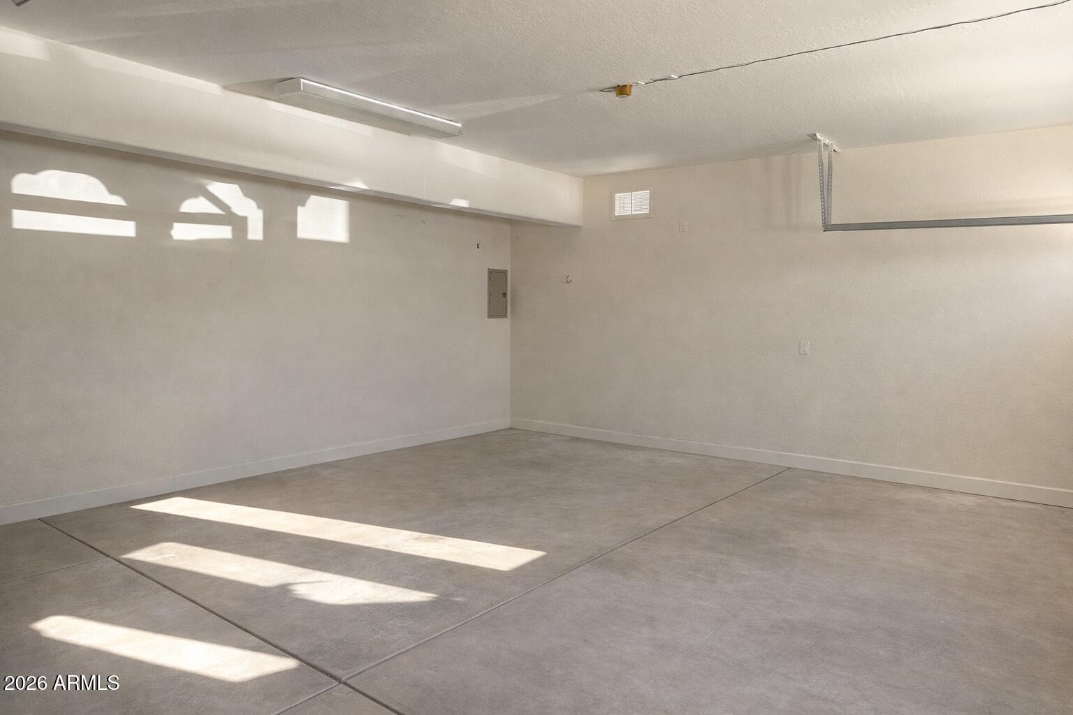 2056 E STEPHENS Place