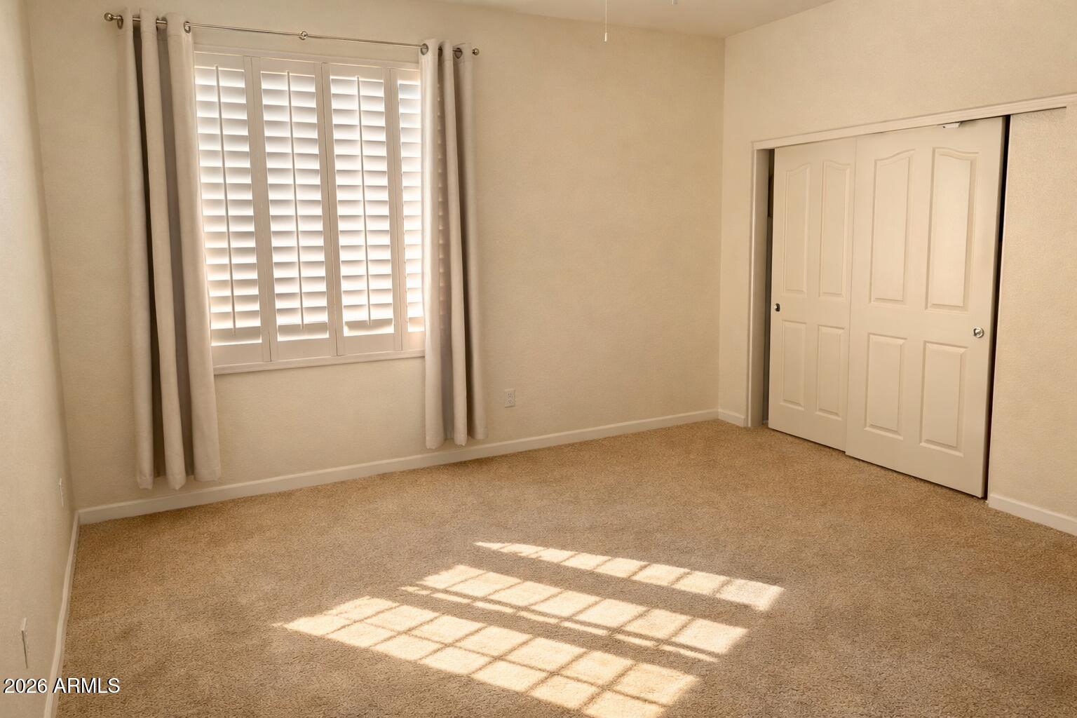 2056 E STEPHENS Place