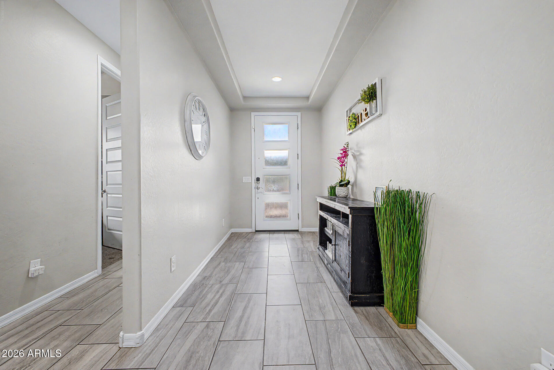 2000 W MADISEN MARIE Avenue