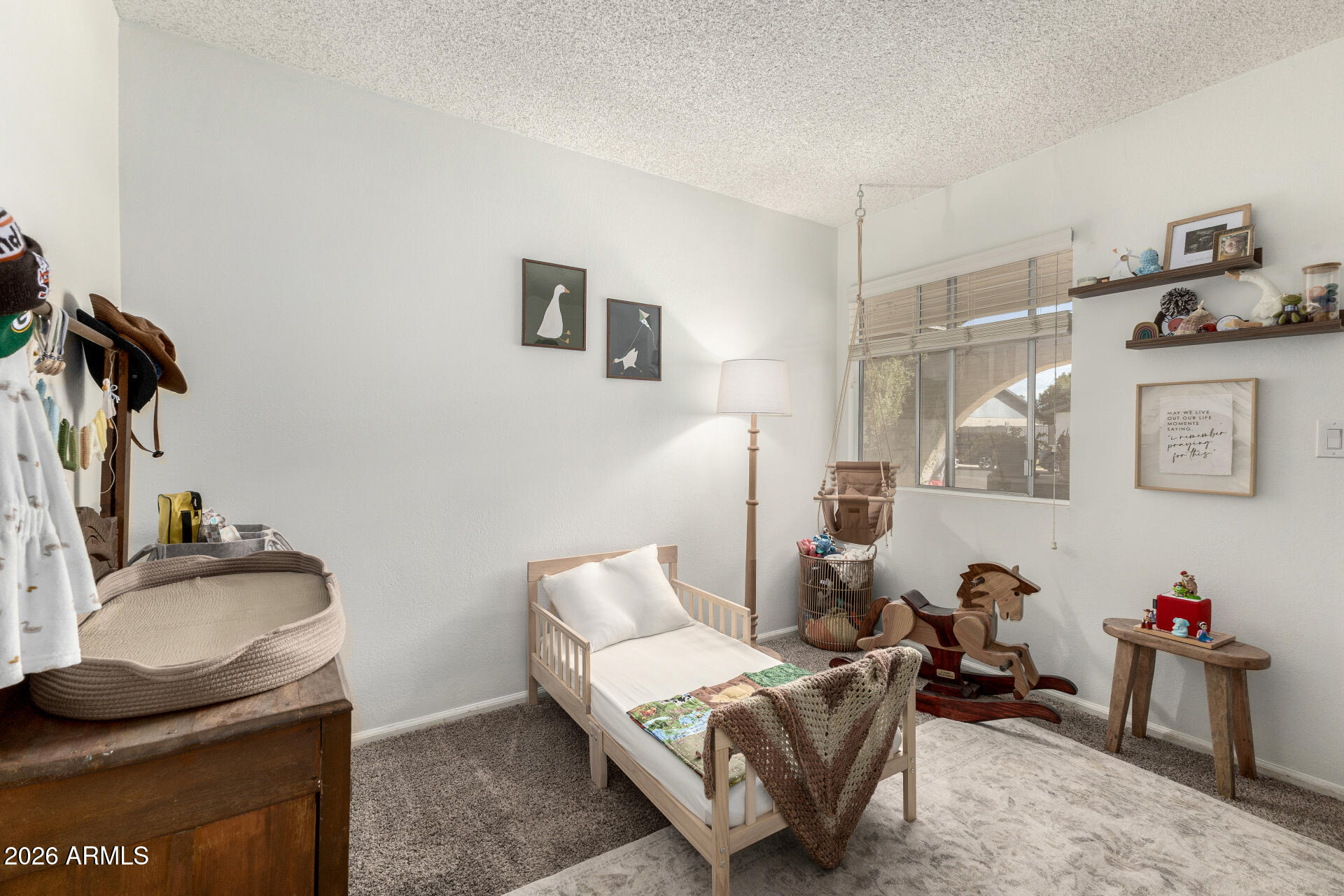 864 W KILAREA Avenue