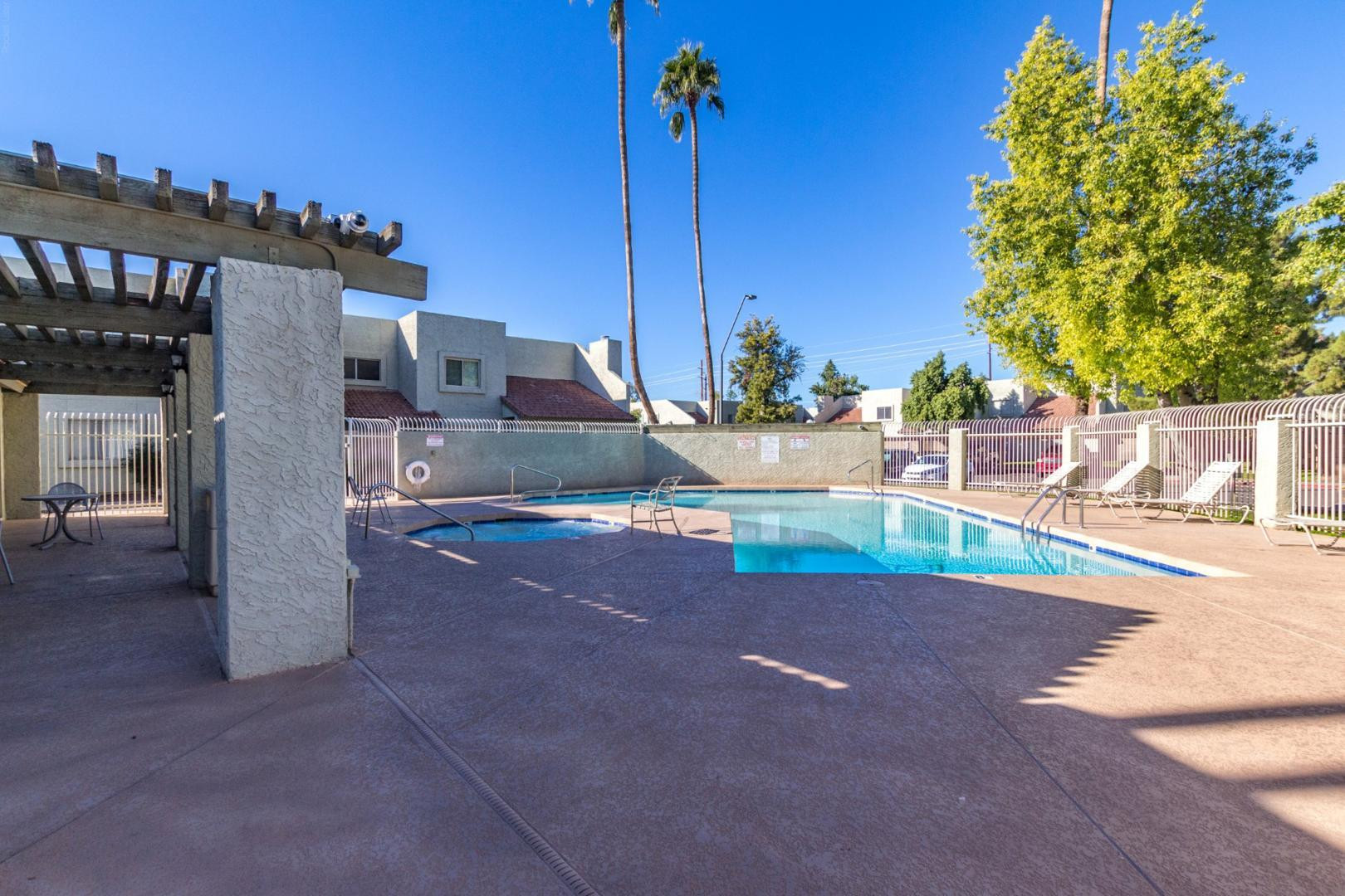 222 W Brown Road 104