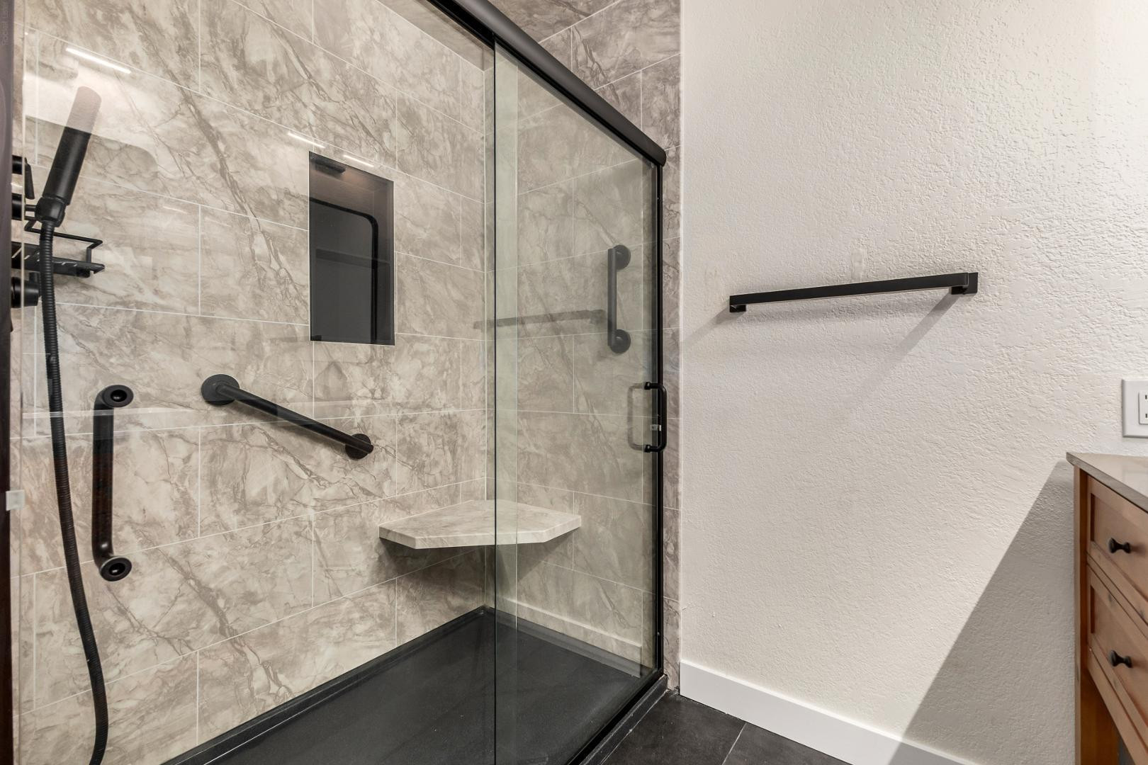 222 W Brown Road 104