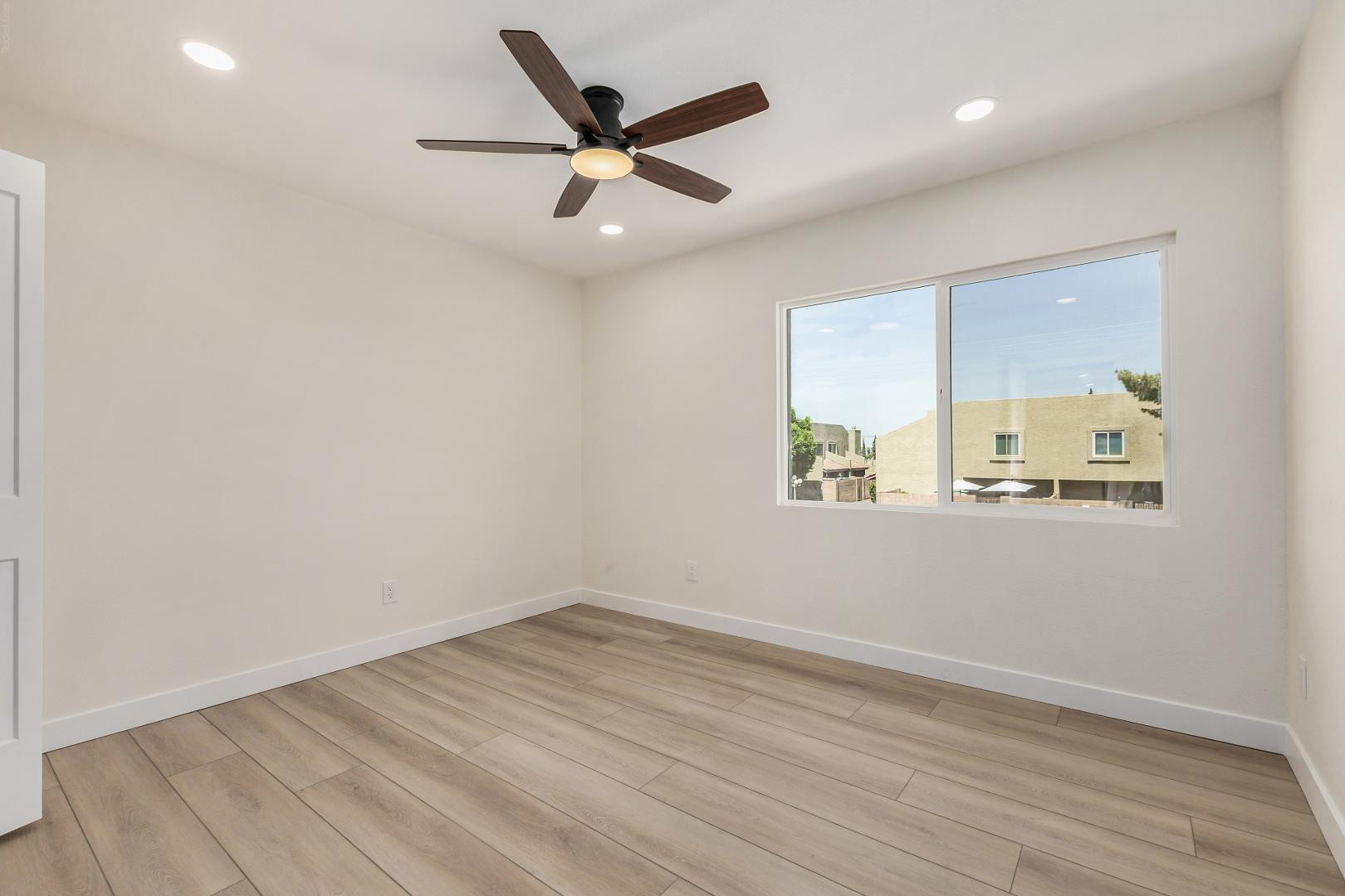 222 W Brown Road 104