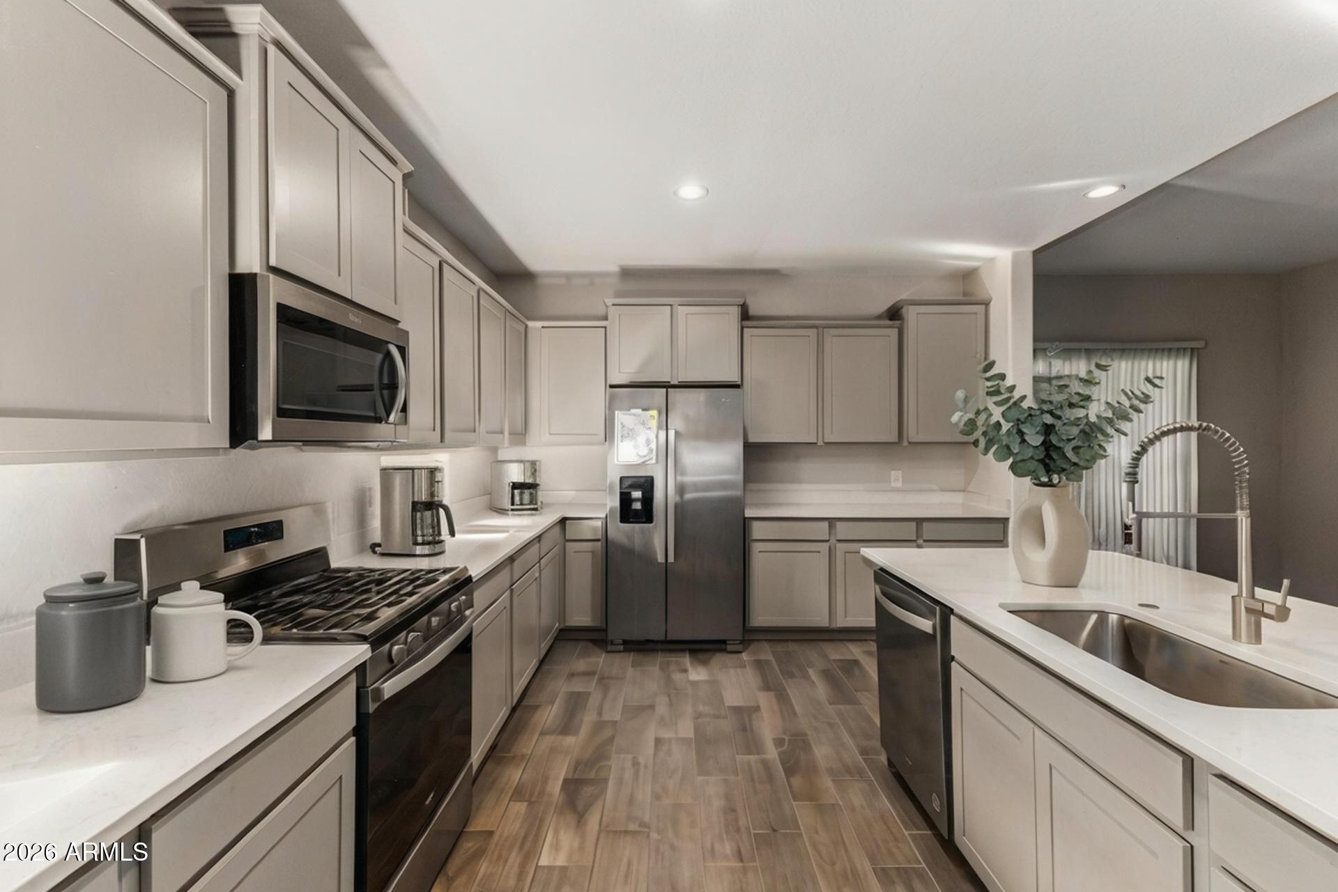 37788 W SANTA BARBARA Avenue