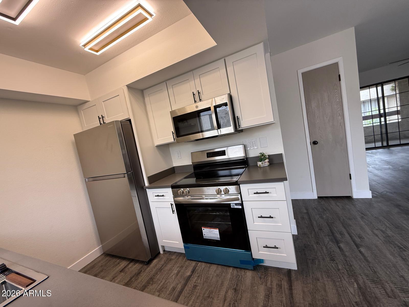 3119 W COCHISE Drive 231