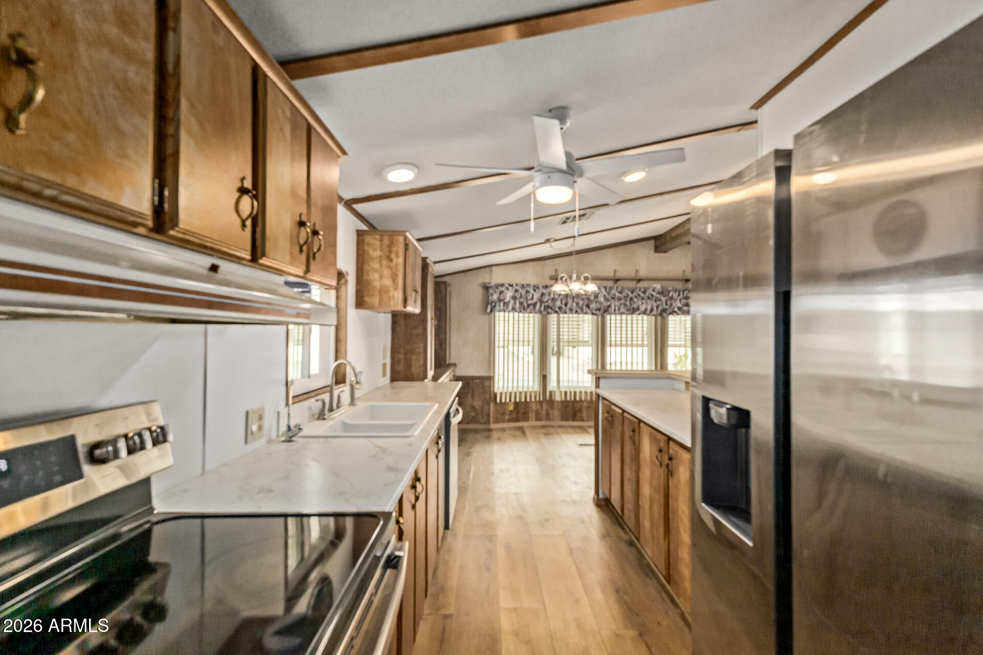 53 N MOUNTAIN Road 54