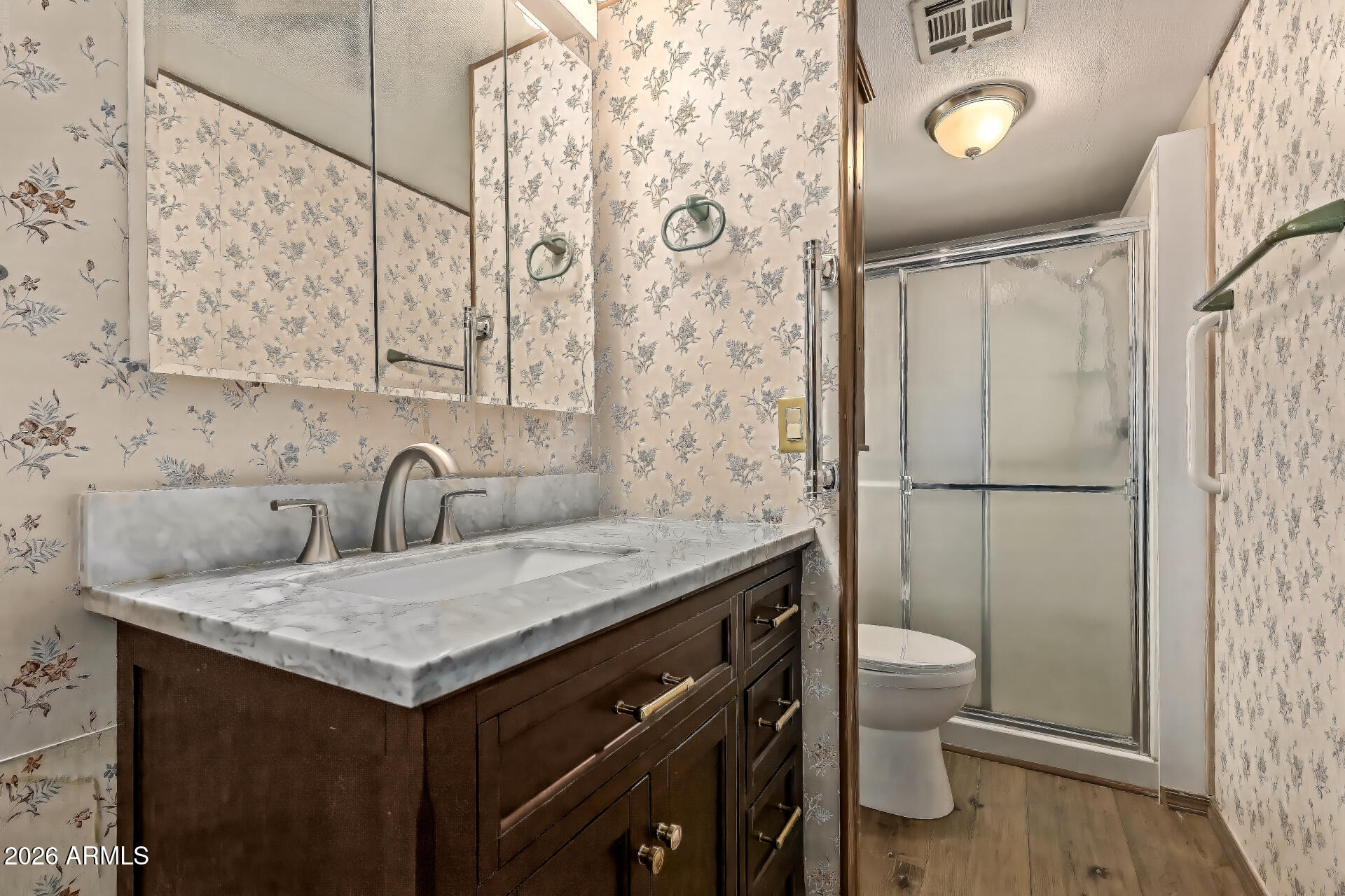 53 N MOUNTAIN Road 54