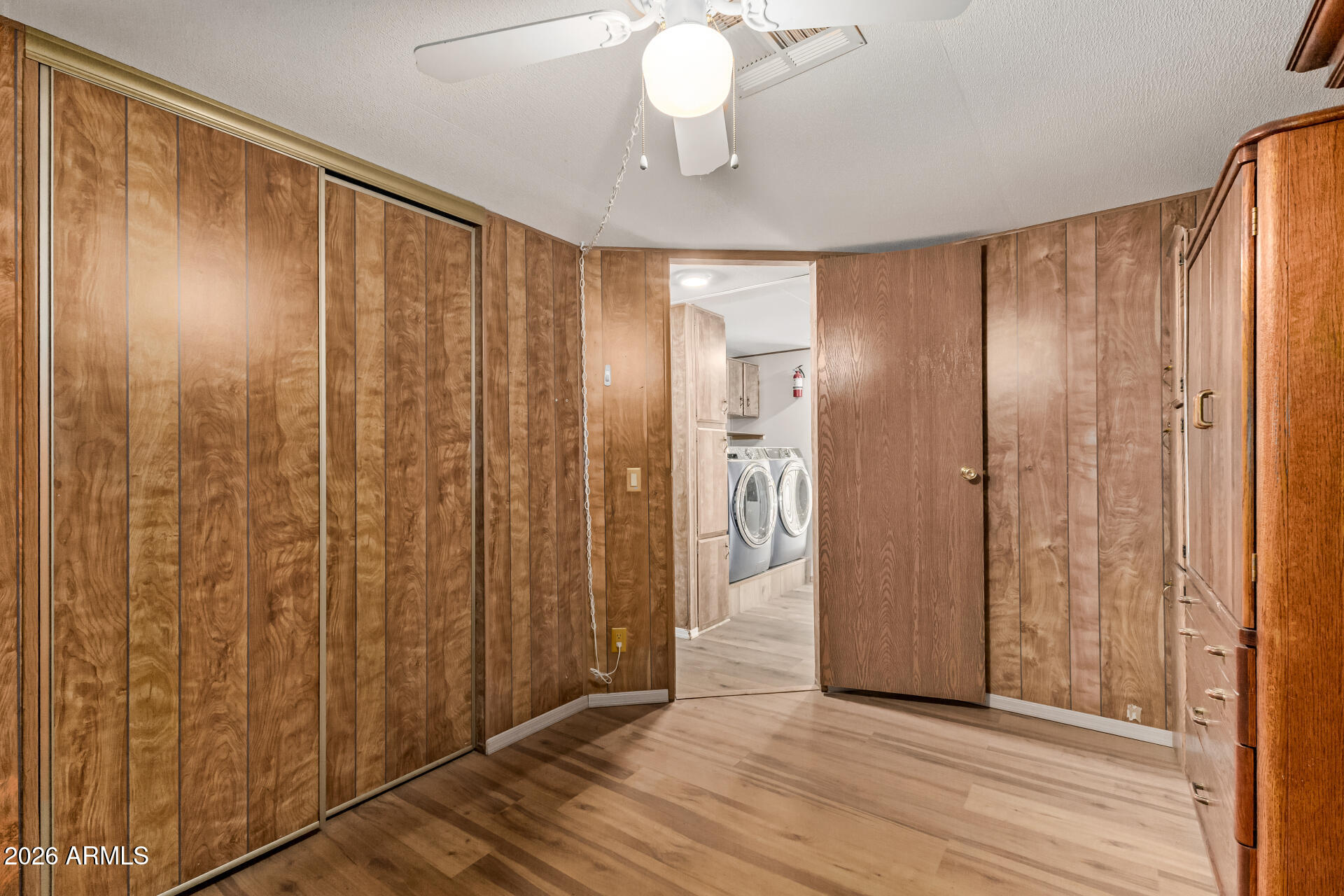 53 N MOUNTAIN Road 54