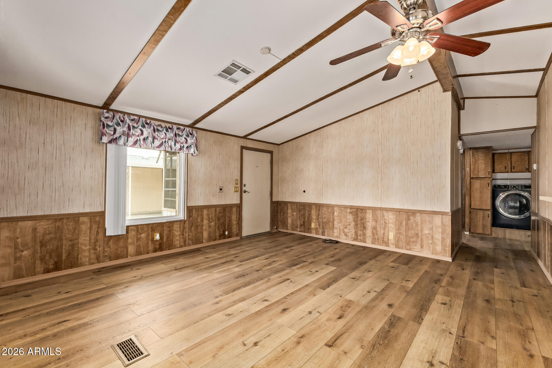 53 N MOUNTAIN Road 54