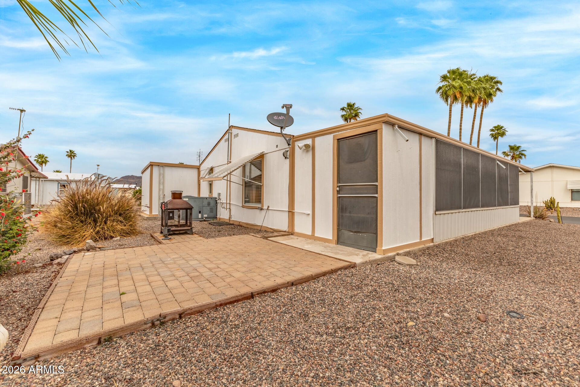 53 N MOUNTAIN Road 54