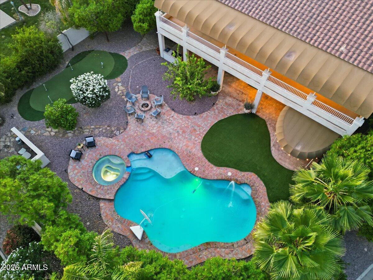 12919 W LLANO Drive