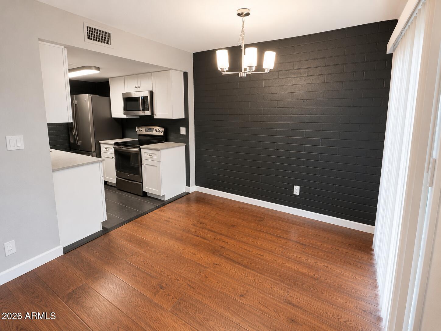 1030 N 85TH Place