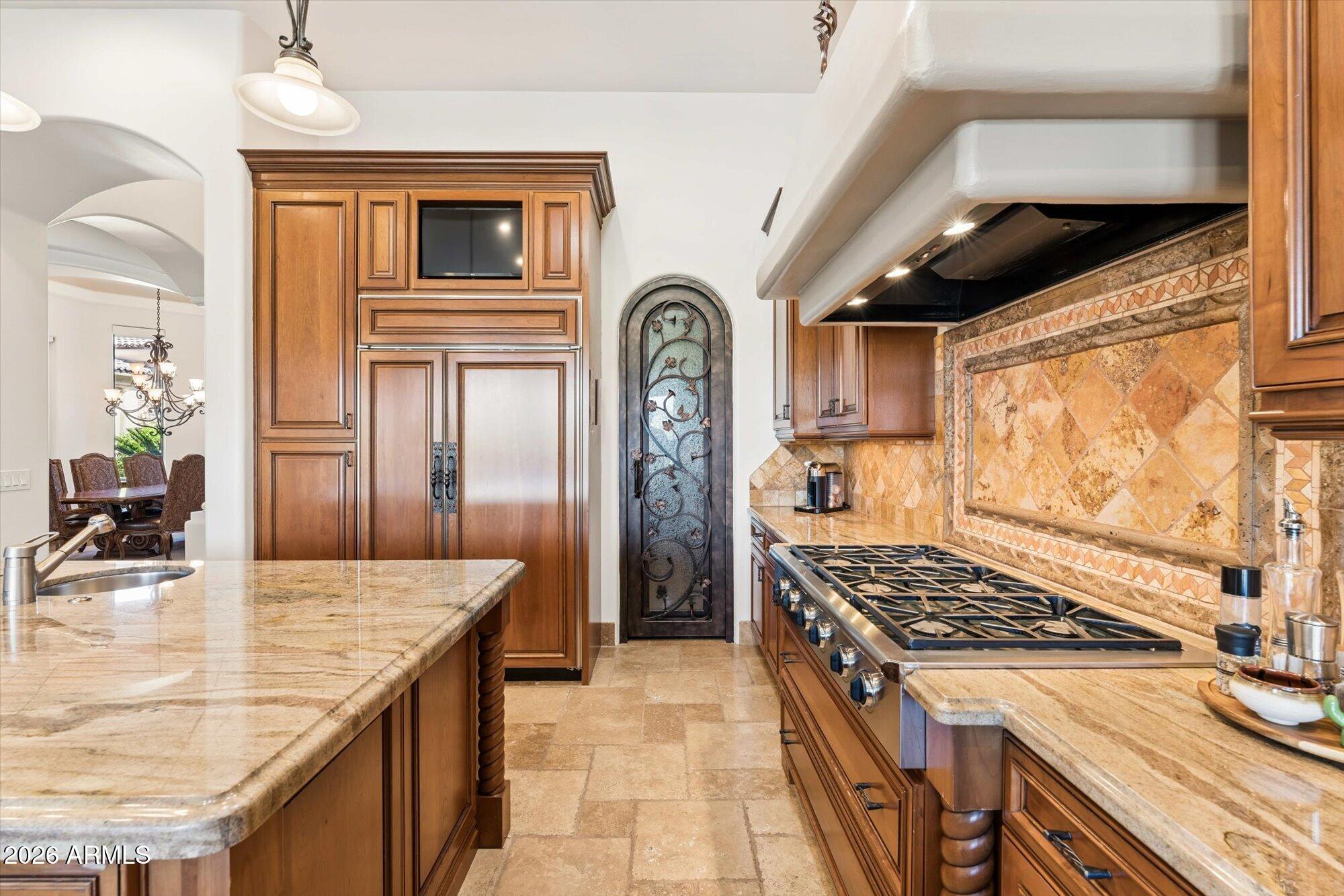 16054 E TOMBSTONE Avenue