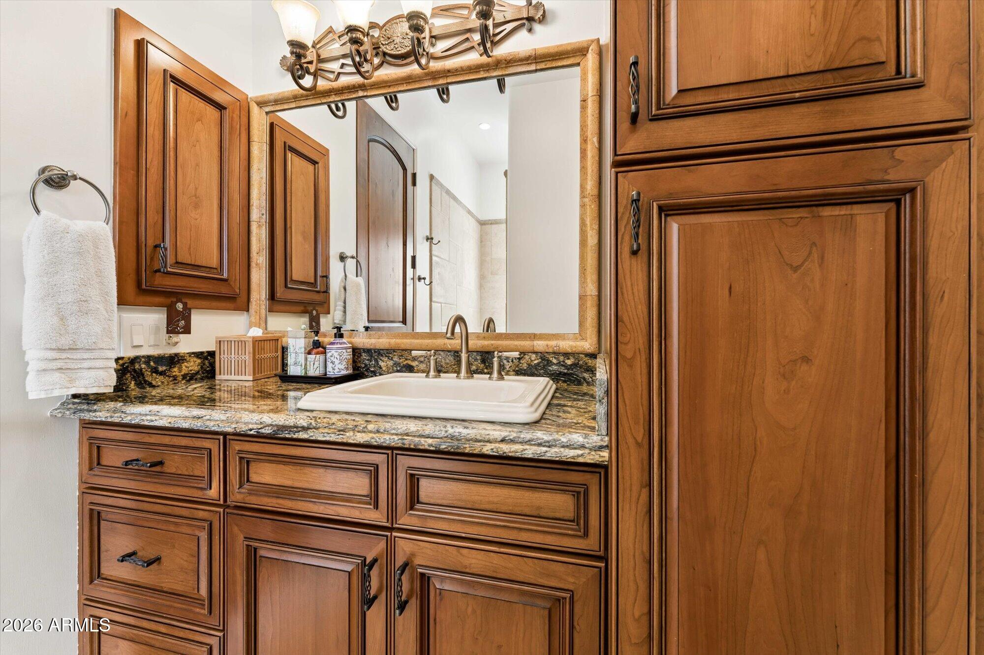 16054 E TOMBSTONE Avenue